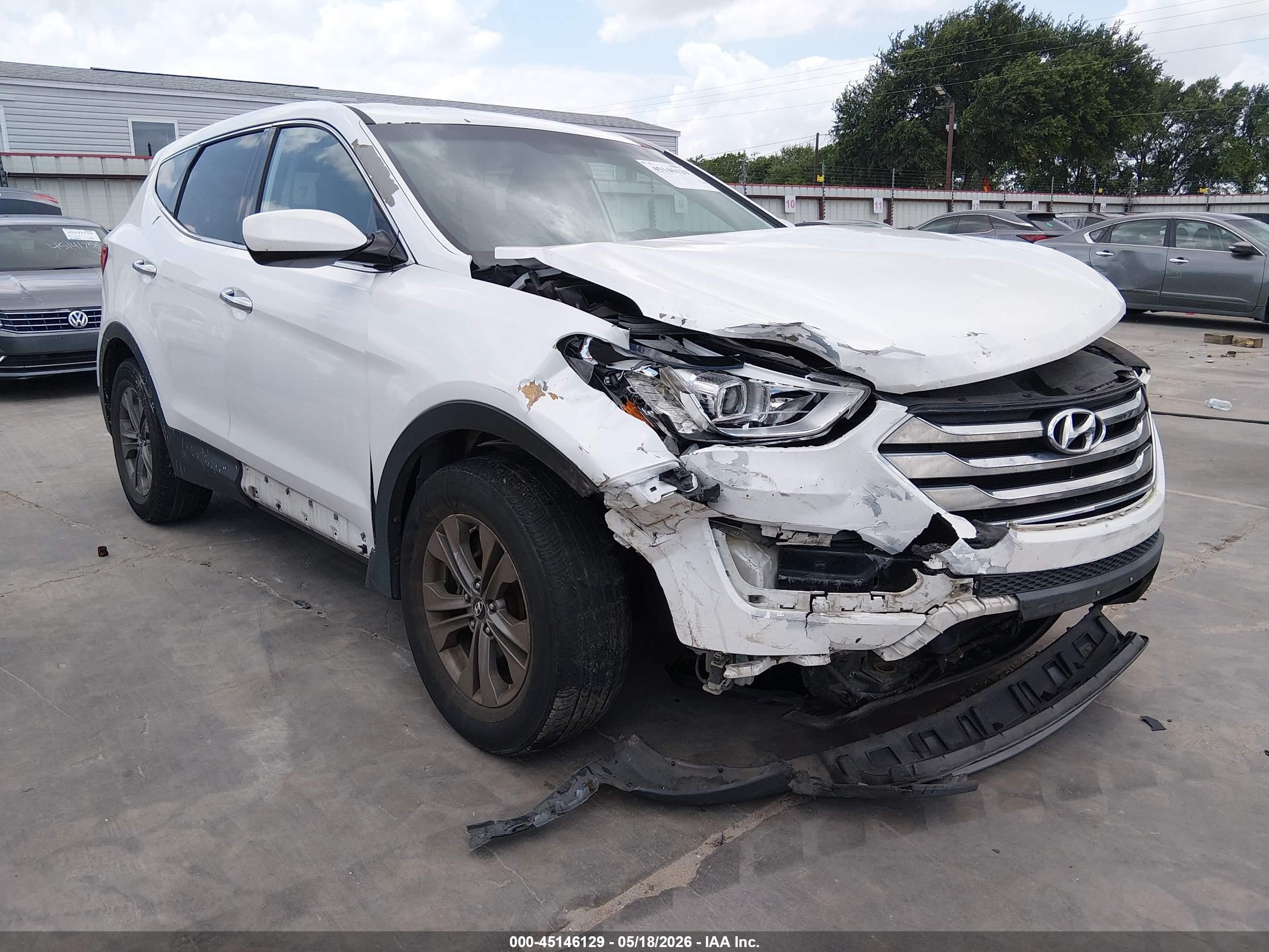 2014 Hyundai Santa Fe Sport 2.4l White vin: 5XYZTDLB1EG202446