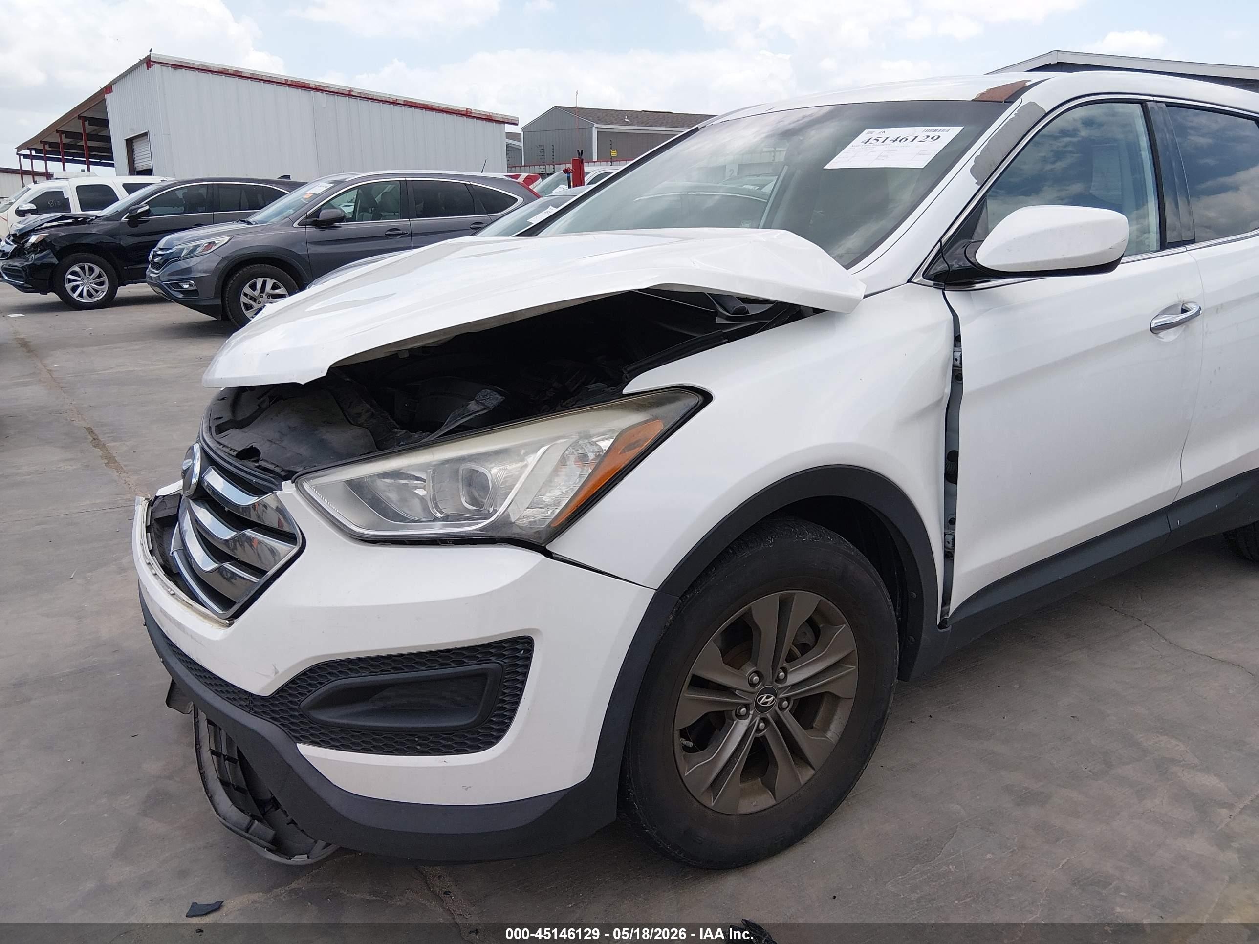 2014 Hyundai Santa Fe Sport 2.4l White vin: 5XYZTDLB1EG202446
