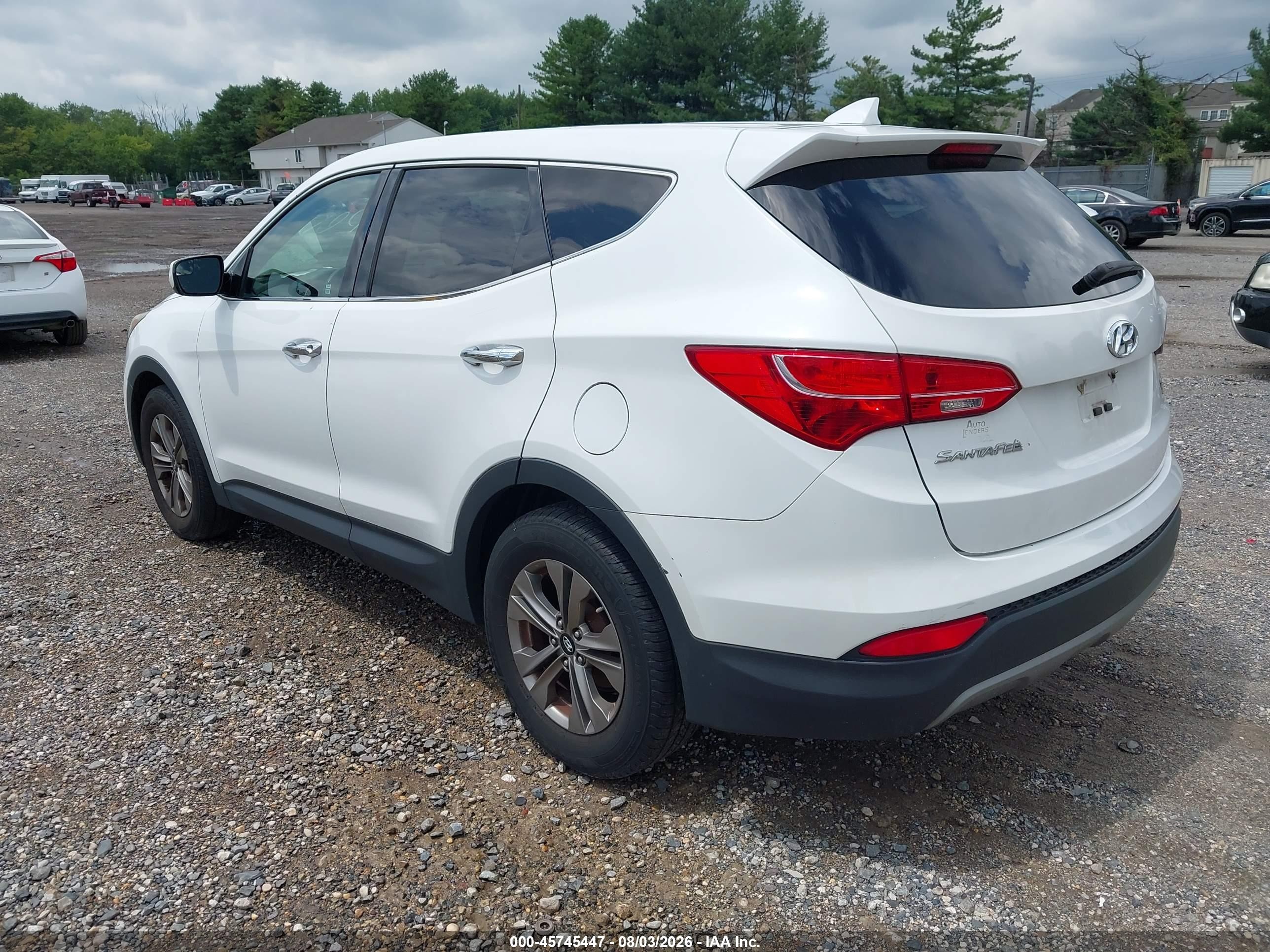 2015 Hyundai Santa Fe Sport 2.4l White vin: 5XYZTDLB1FG269243