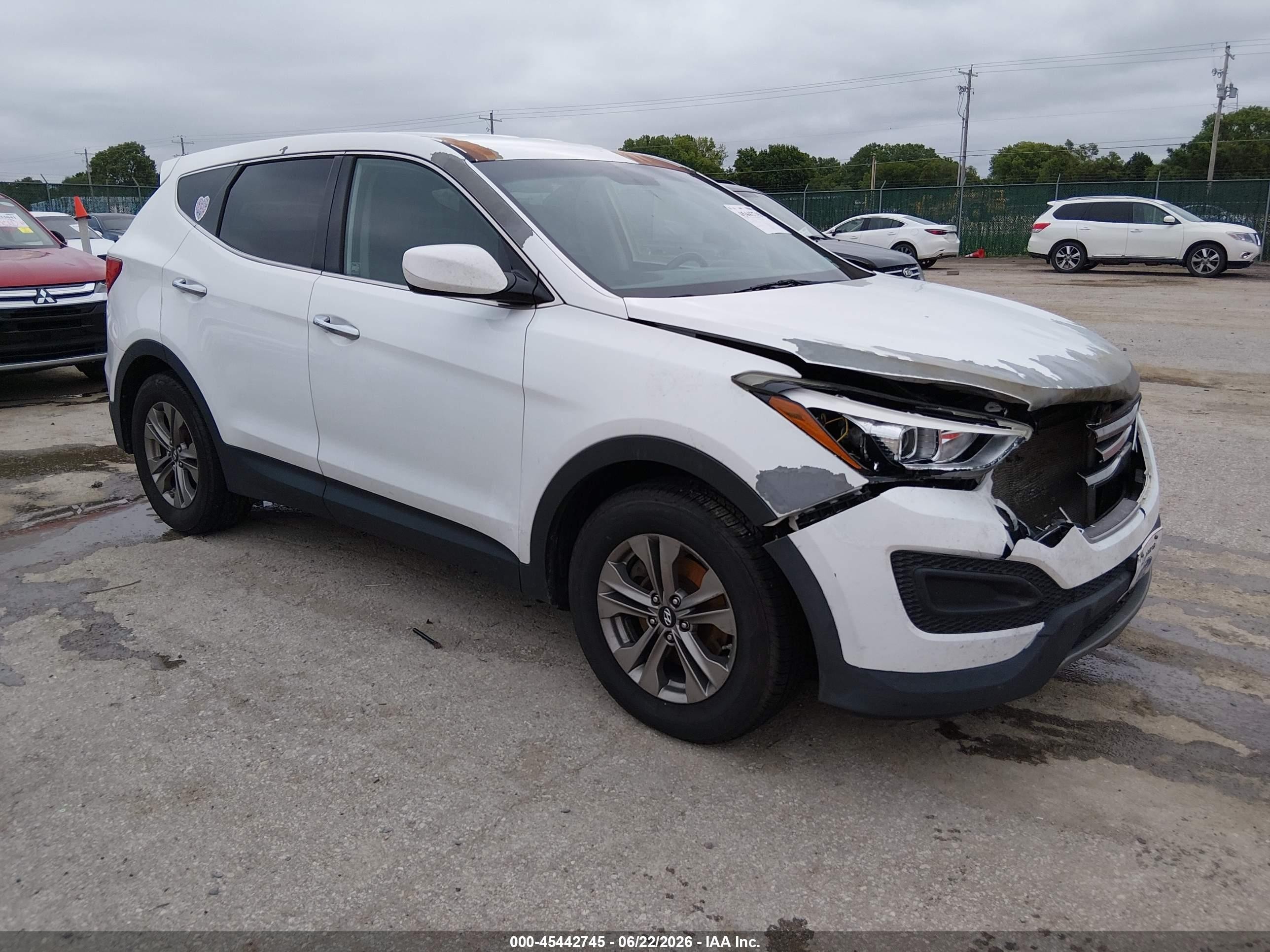2015 Hyundai Santa Fe Sport 2.4l White vin: 5XYZTDLB1FG290481