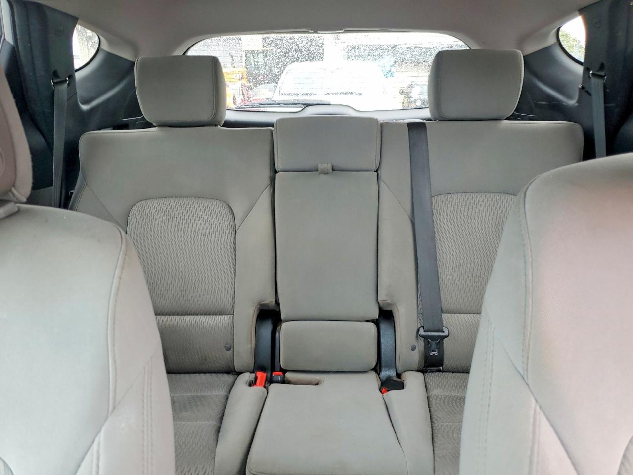 2013 Hyundai Santa Fe Sport 2.4l Silver vin: 5XYZTDLB2DG042785