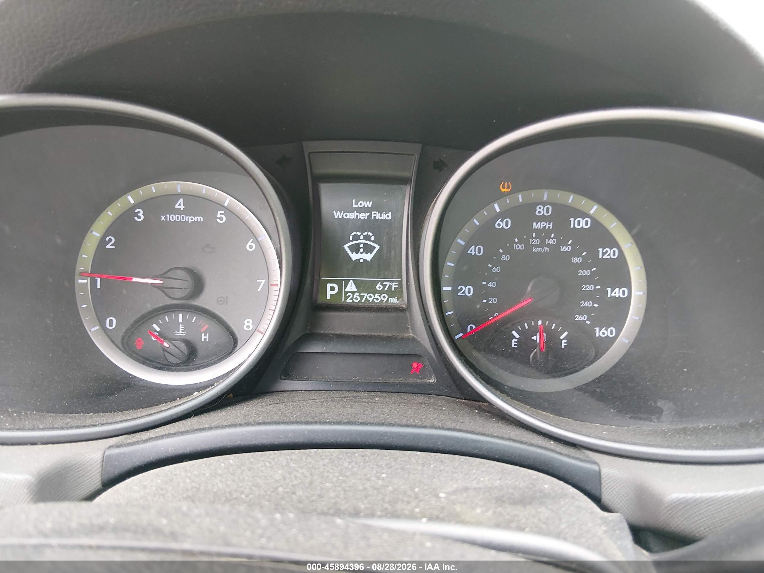 2013 Hyundai Santa Fe Sport White vin: 5XYZTDLB2DG050420