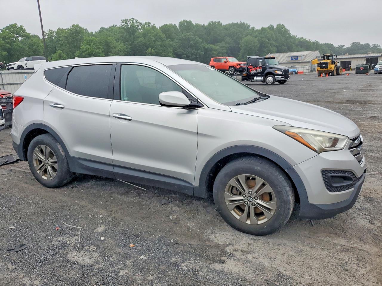 2014 Hyundai Santa Fe Sport 2.4l Silver vin: 5XYZTDLB3EG150897