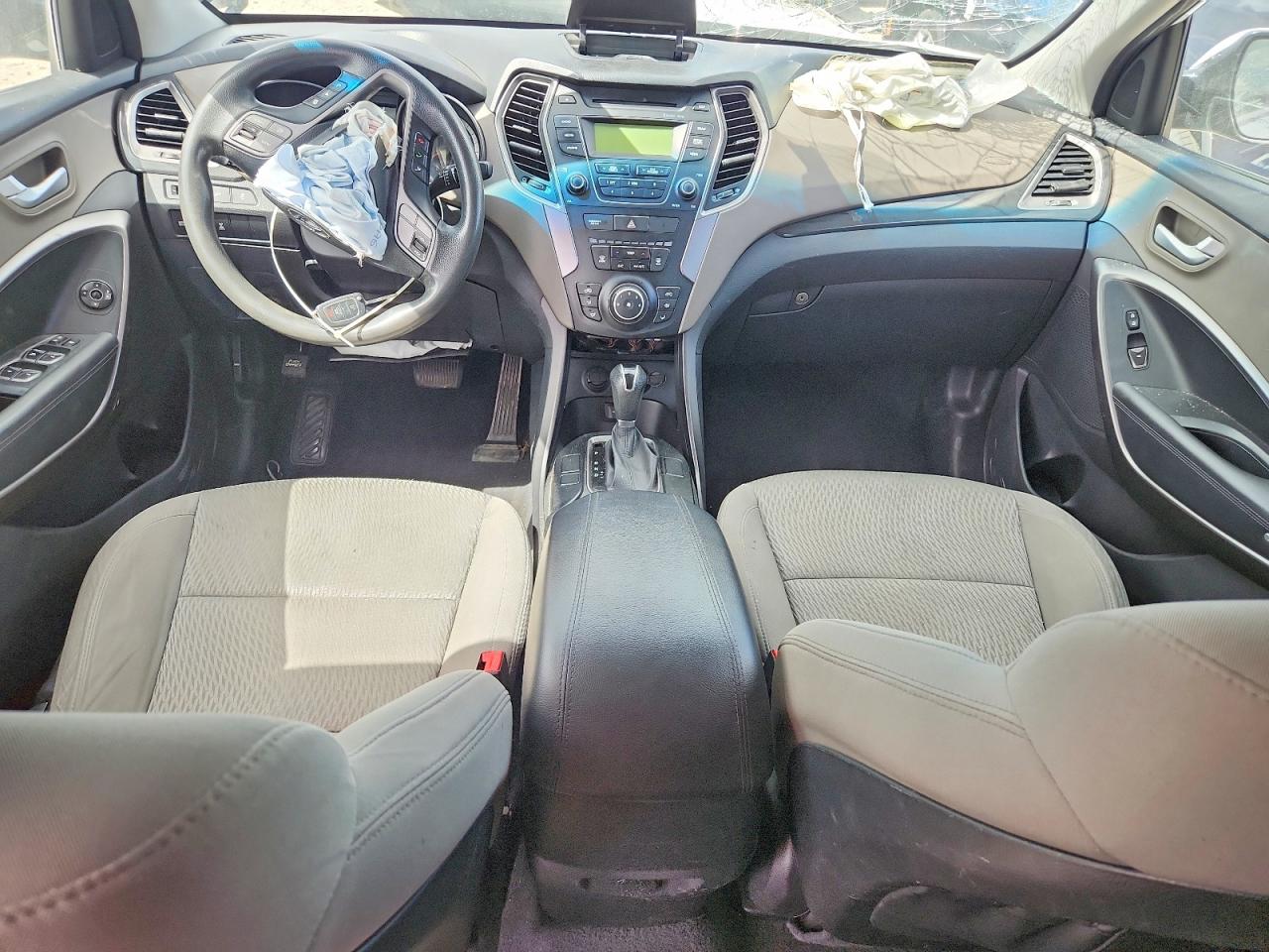 2014 Hyundai Santa Fe Sport 2.4l White vin: 5XYZTDLB3EG175654