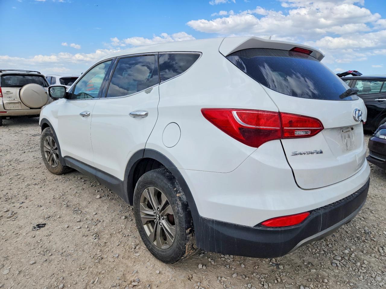 2014 Hyundai Santa Fe Sport 2.4l White vin: 5XYZTDLB3EG175654