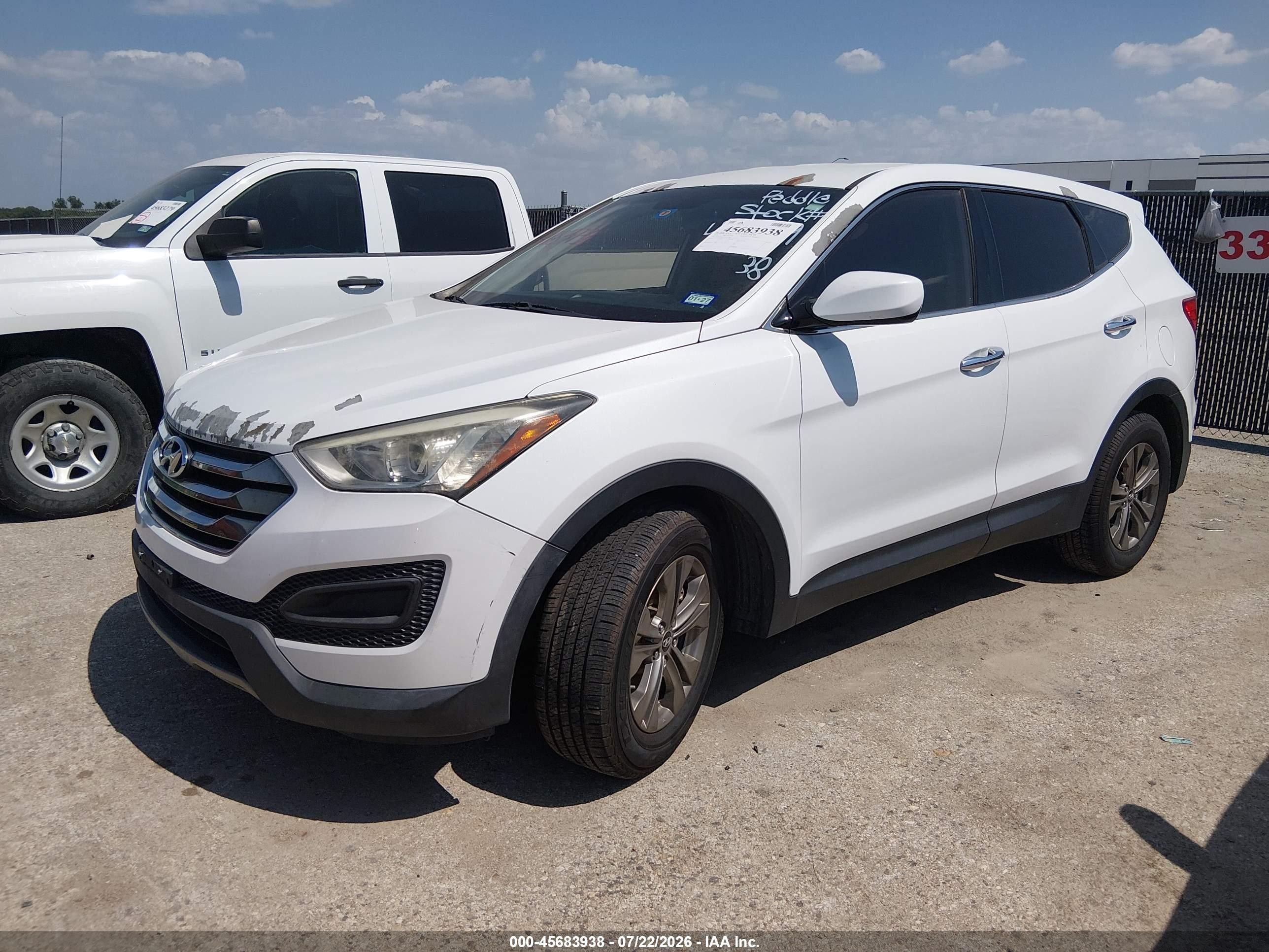 2014 Hyundai Santa Fe Sport 2.4l White vin: 5XYZTDLB3EG175685
