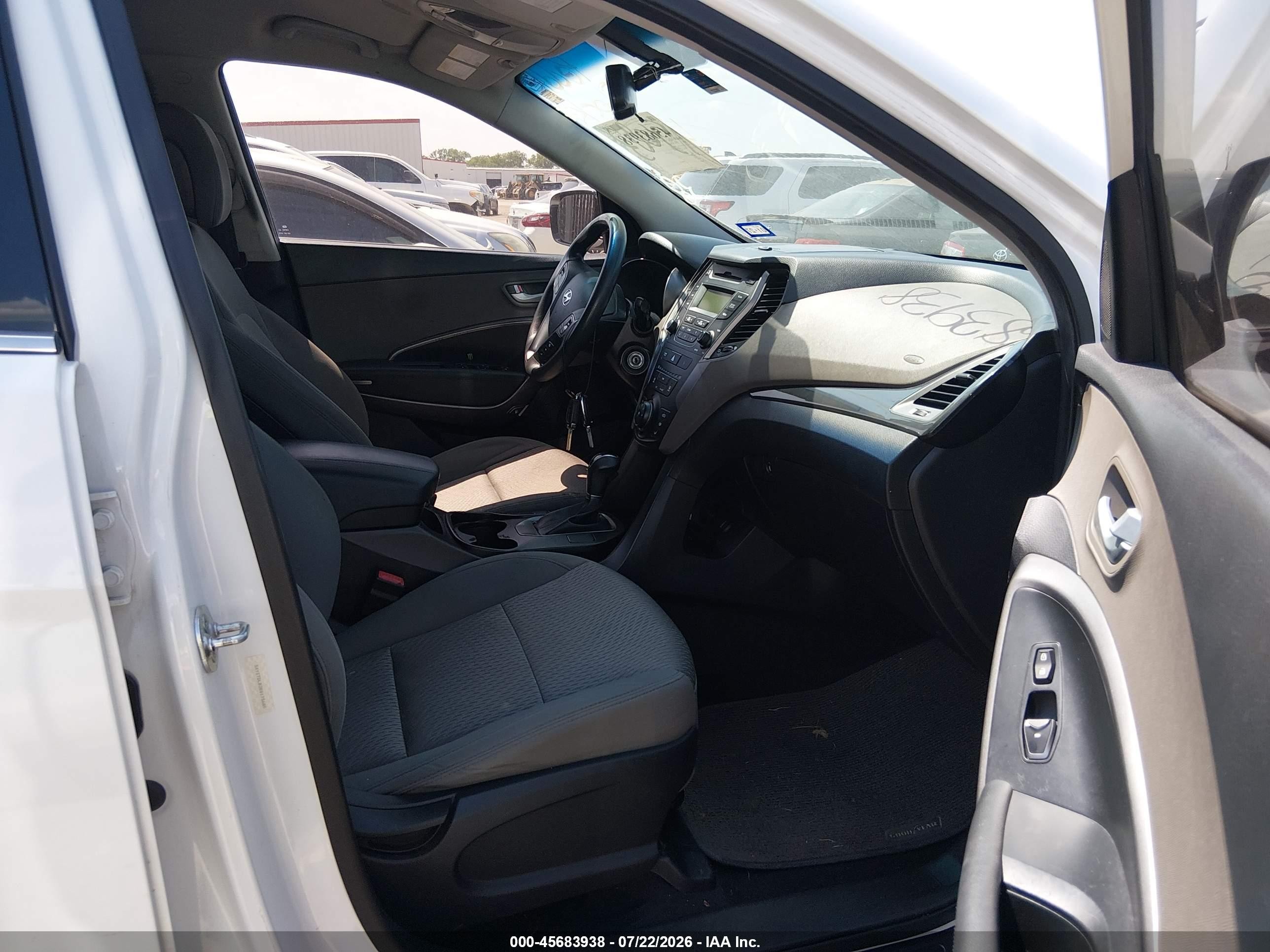2014 Hyundai Santa Fe Sport 2.4l White vin: 5XYZTDLB3EG175685
