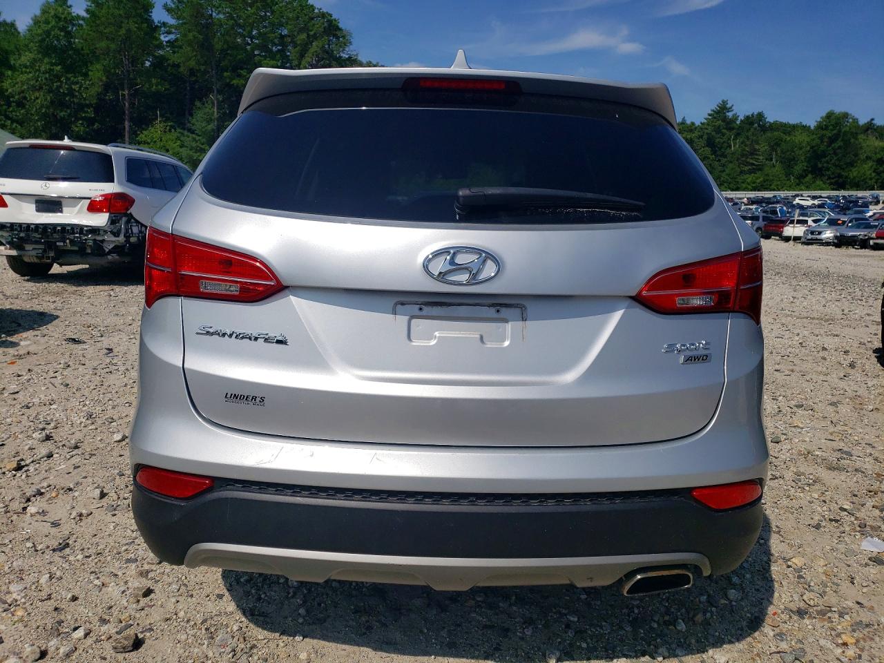 2015 Hyundai Santa Fe Sport 2.4l Silver vin: 5XYZTDLB3FG253836