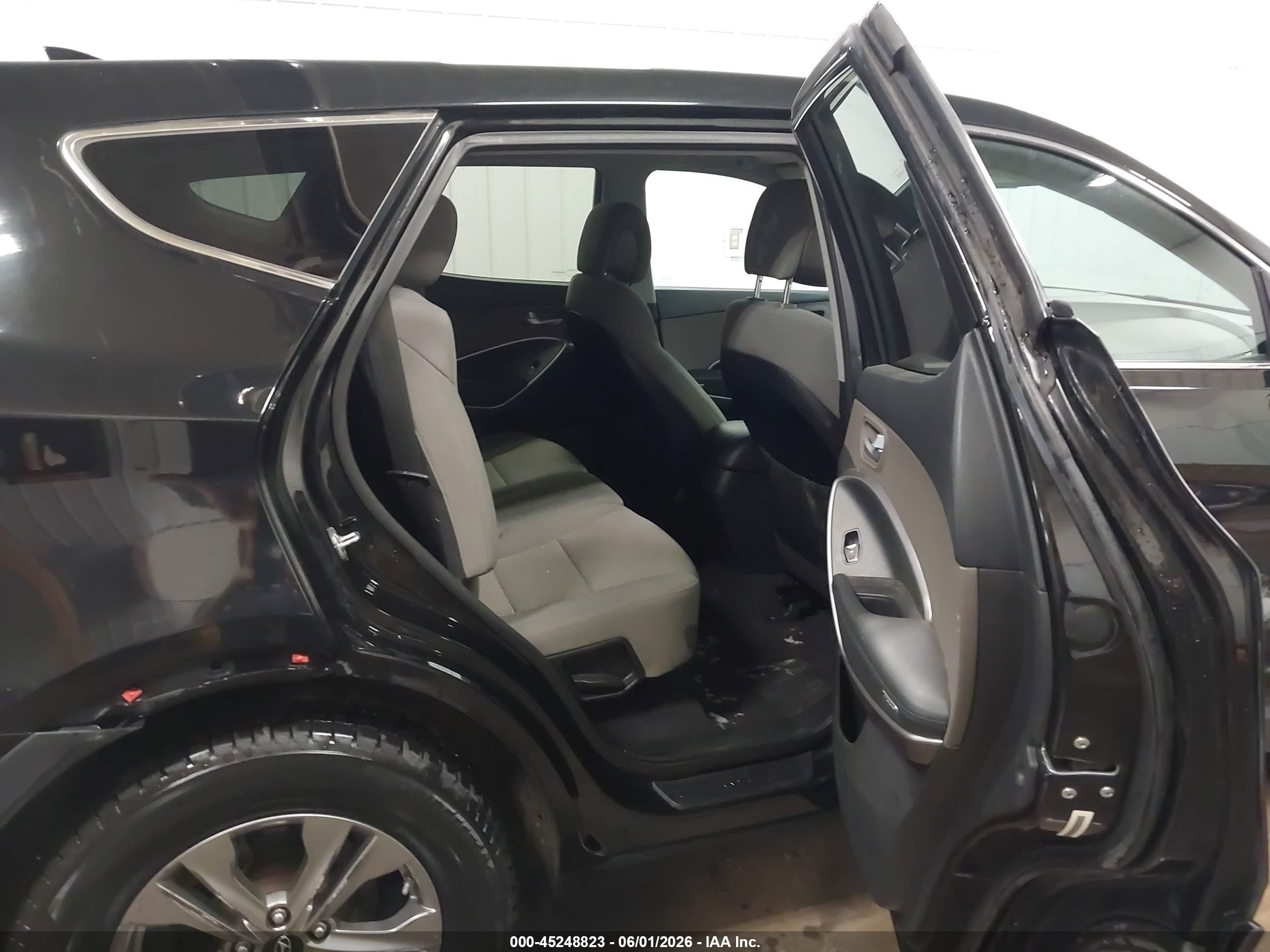 2015 Hyundai Santa Fe Sport 2.4l Черный vin: 5XYZTDLB3FG266408