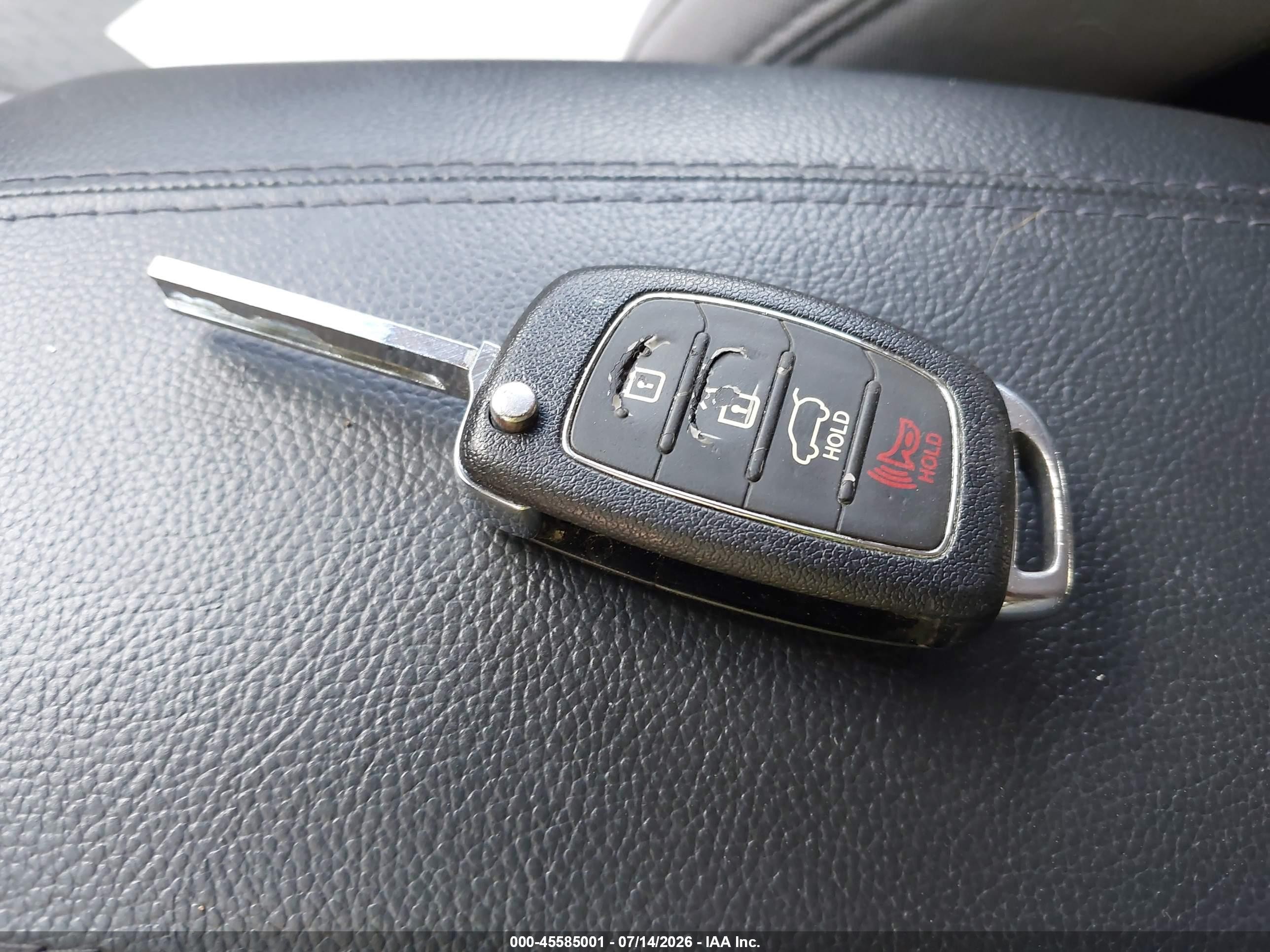 2015 Hyundai Santa Fe Sport 2.4l Blue vin: 5XYZTDLB4FG273156