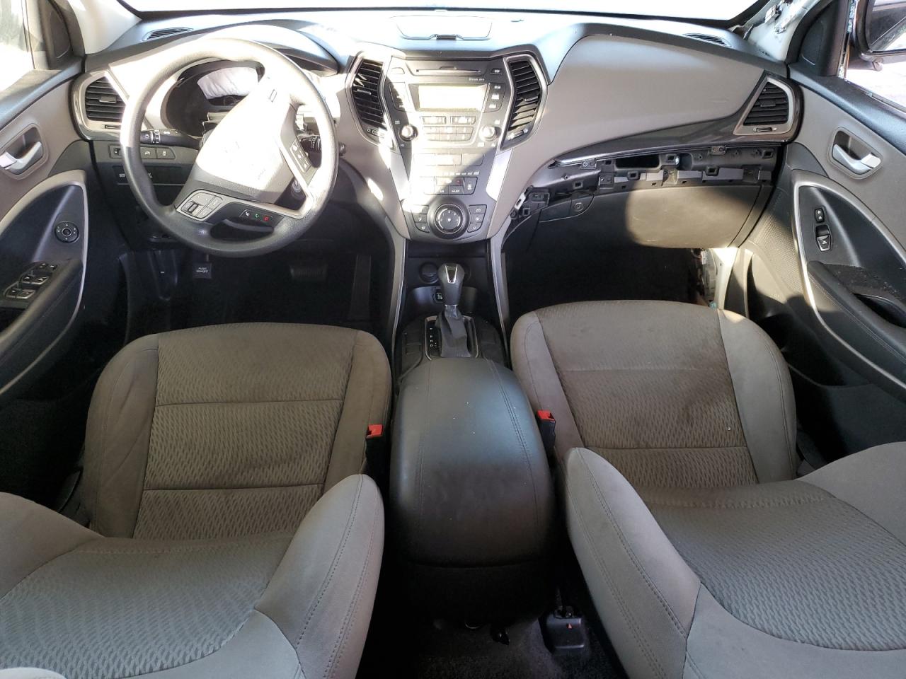 2015 Hyundai Santa Fe Sport White vin: 5XYZTDLB5FG248475