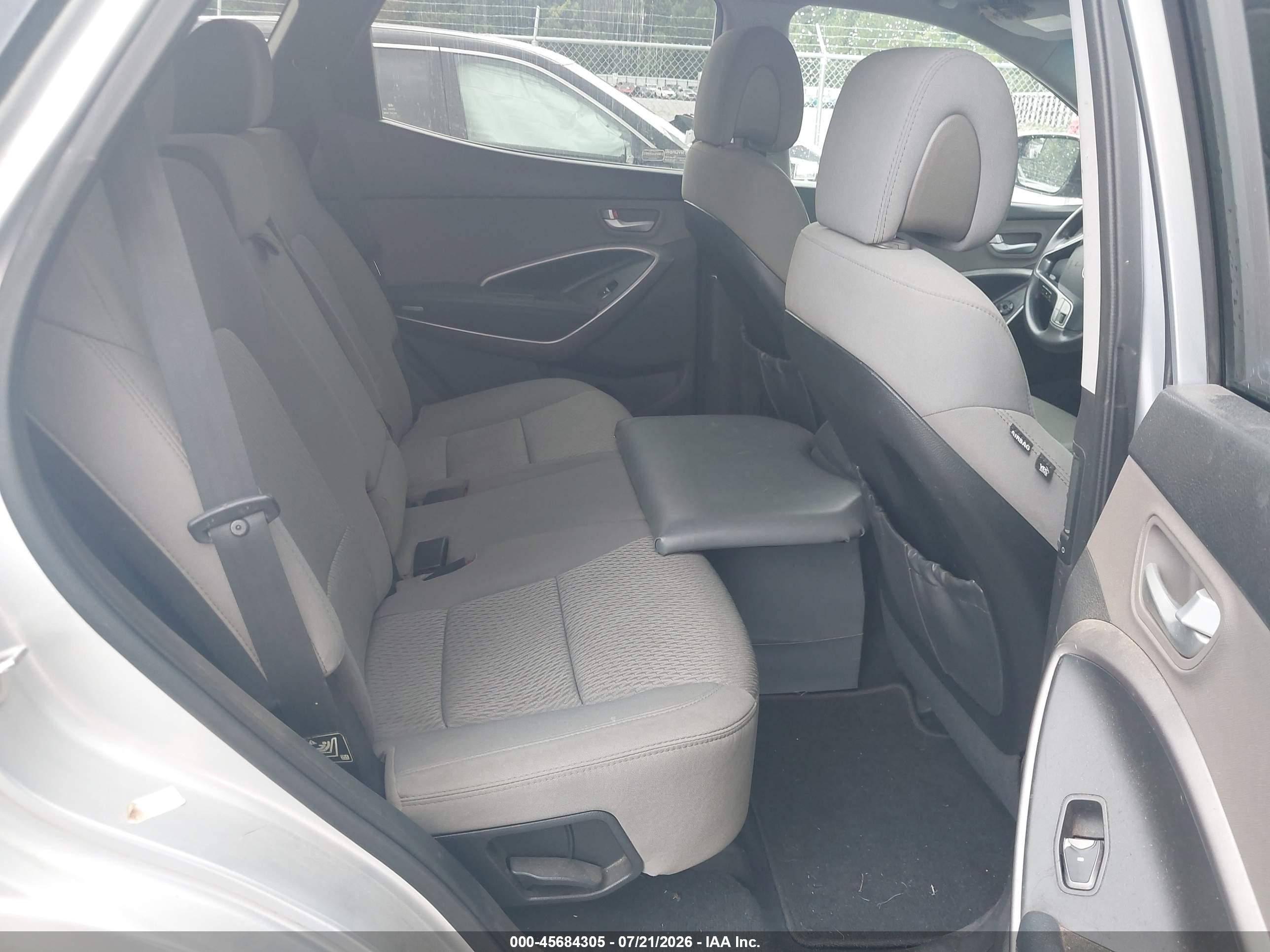 2015 Hyundai Santa Fe Sport 2.4l Silver vin: 5XYZTDLB5FG280522