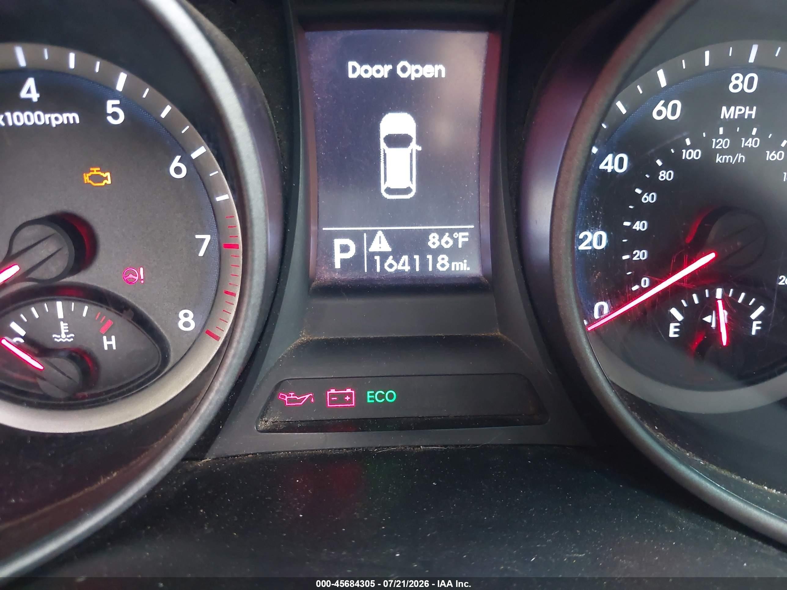 2015 Hyundai Santa Fe Sport 2.4l Silver vin: 5XYZTDLB5FG280522
