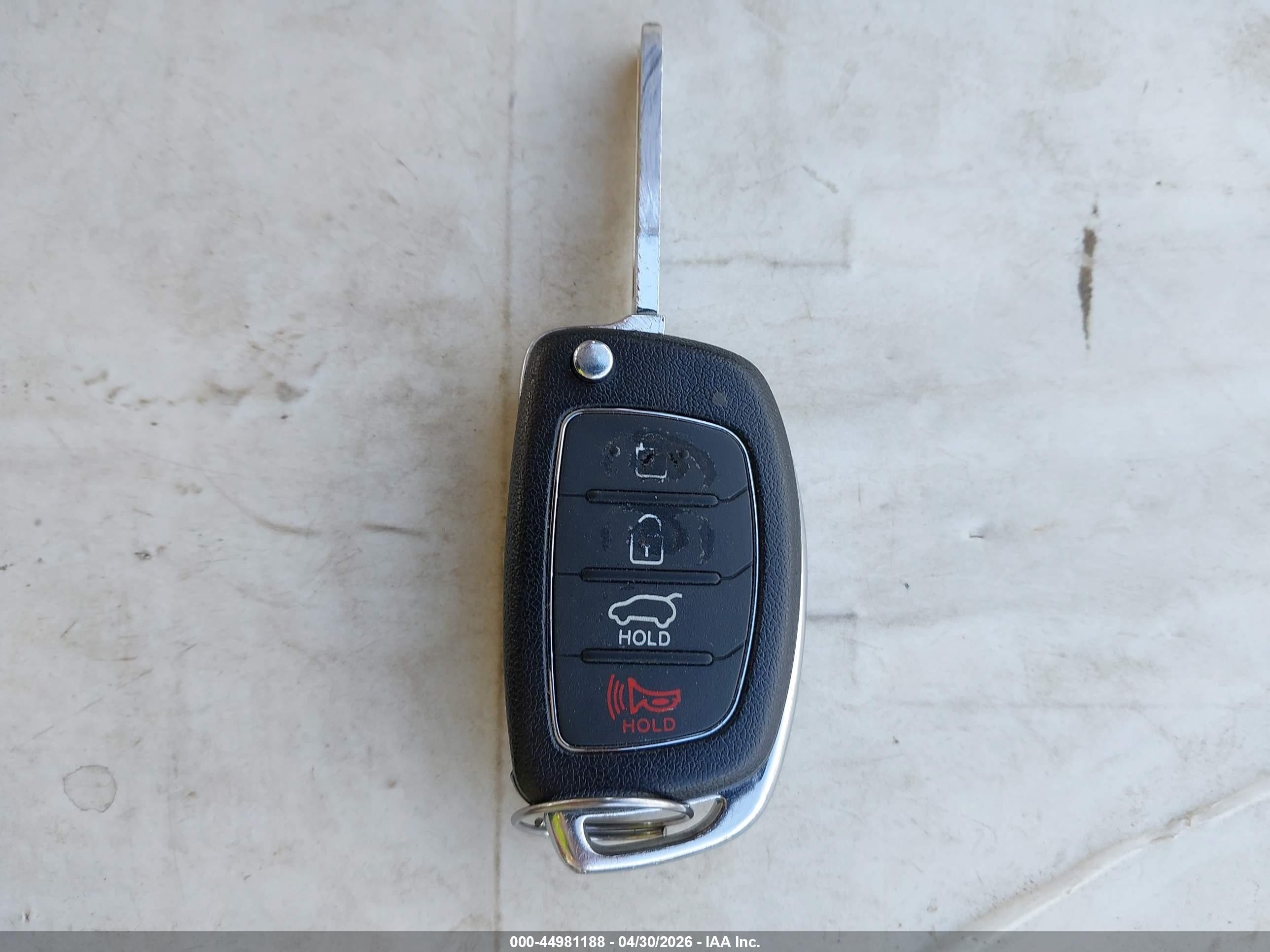 2015 Hyundai Santa Fe Sport 2.4l Оранжевый vin: 5XYZTDLB5FG284151