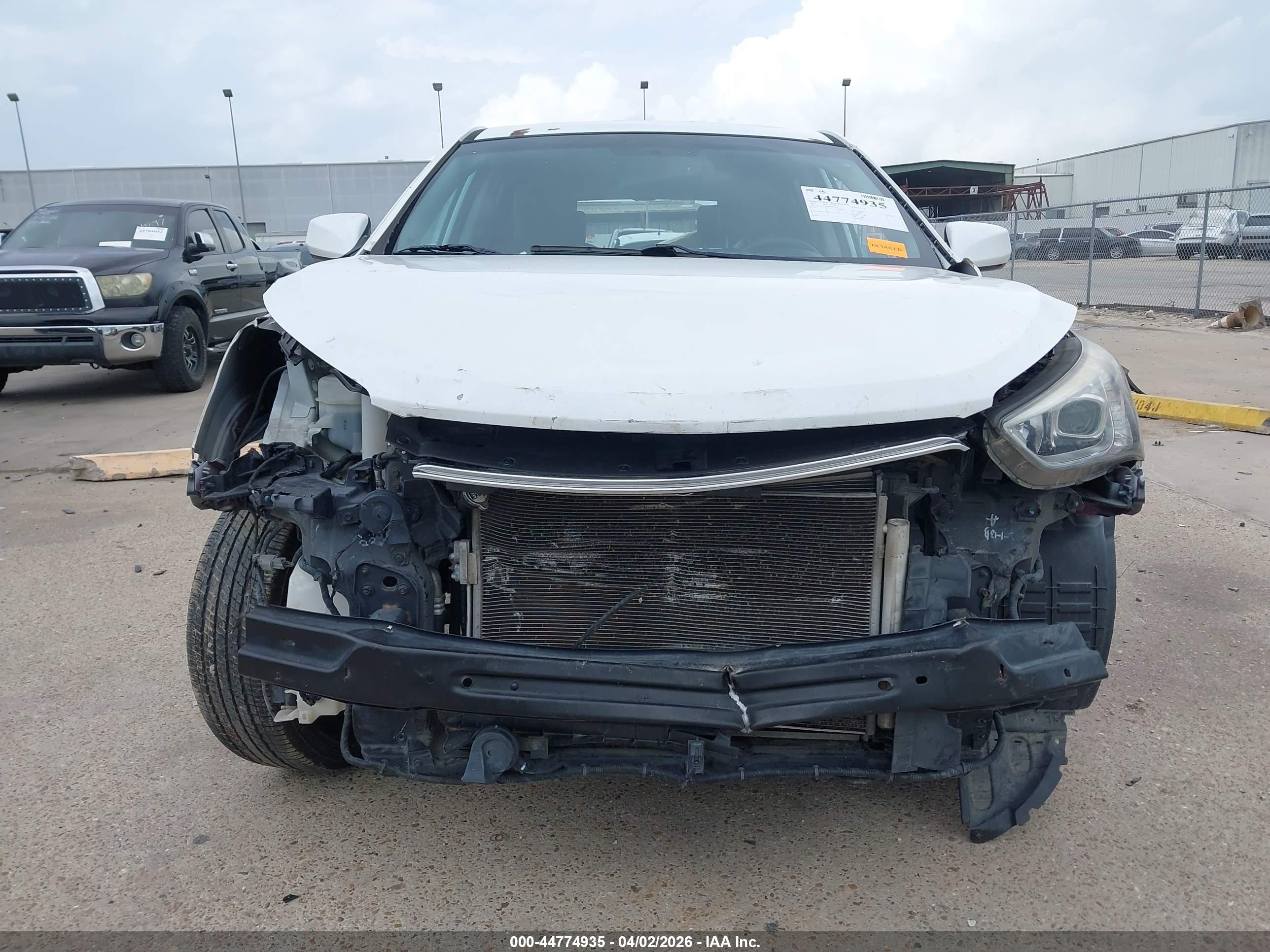 2013 Hyundai Santa Fe Sport White vin: 5XYZTDLB6DG063185