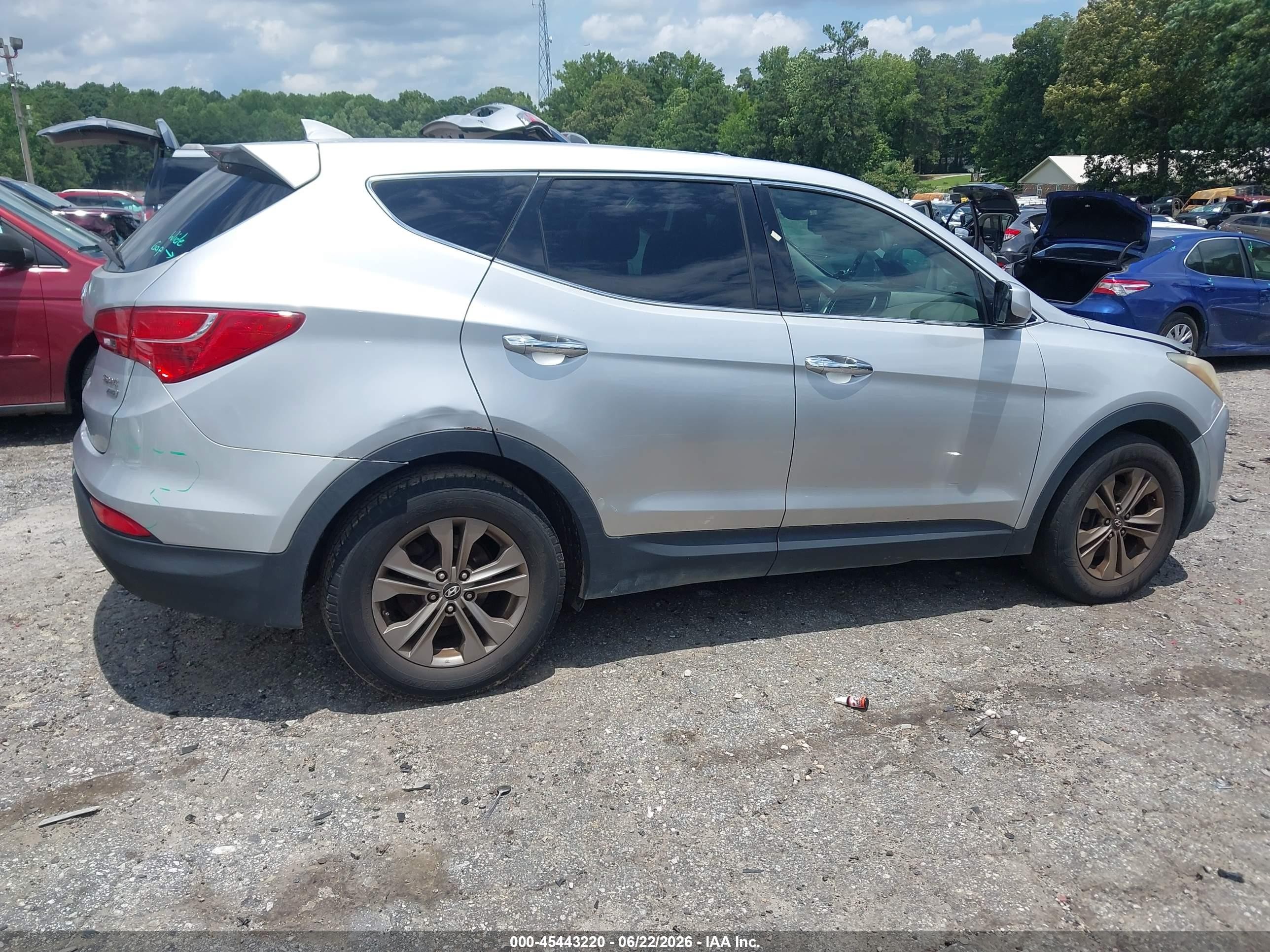 2014 Hyundai Santa Fe Sport 2.4l Silver vin: 5XYZTDLB6EG152434