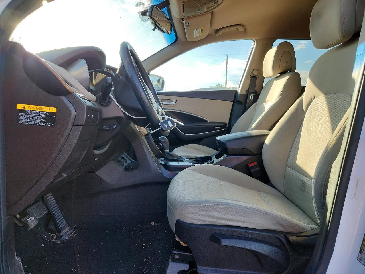 2014 Hyundai Santa Fe Sport 2.4l Белый vin: 5XYZTDLB6EG168035