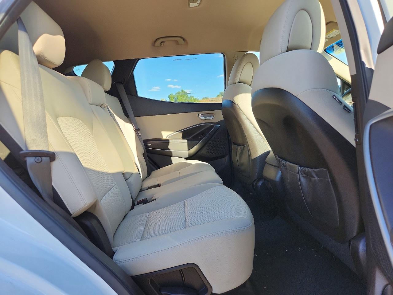 2014 Hyundai Santa Fe Sport 2.4l Белый vin: 5XYZTDLB6EG168035