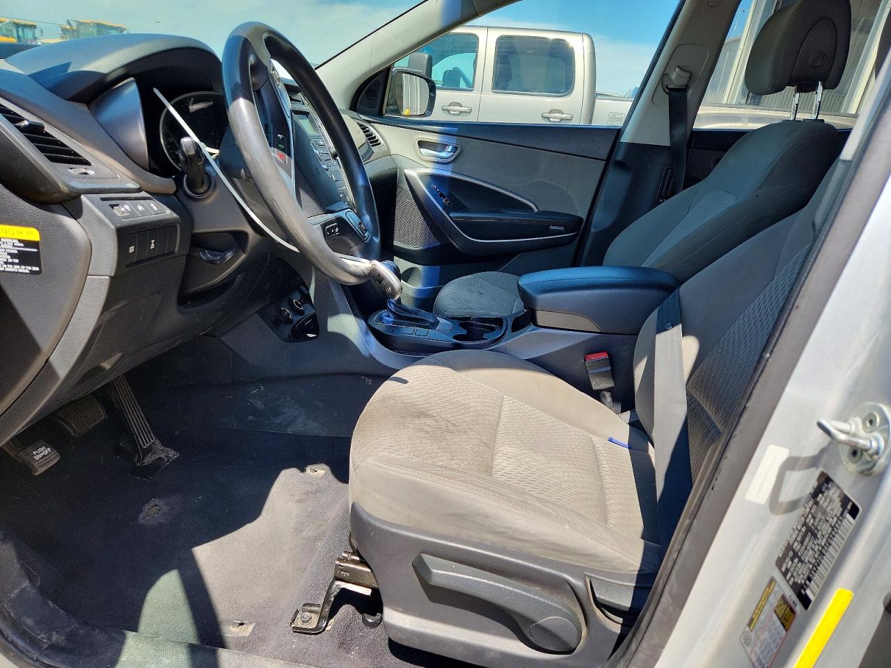 2015 Hyundai Santa Fe Gray vin: 5XYZTDLB6FG294865