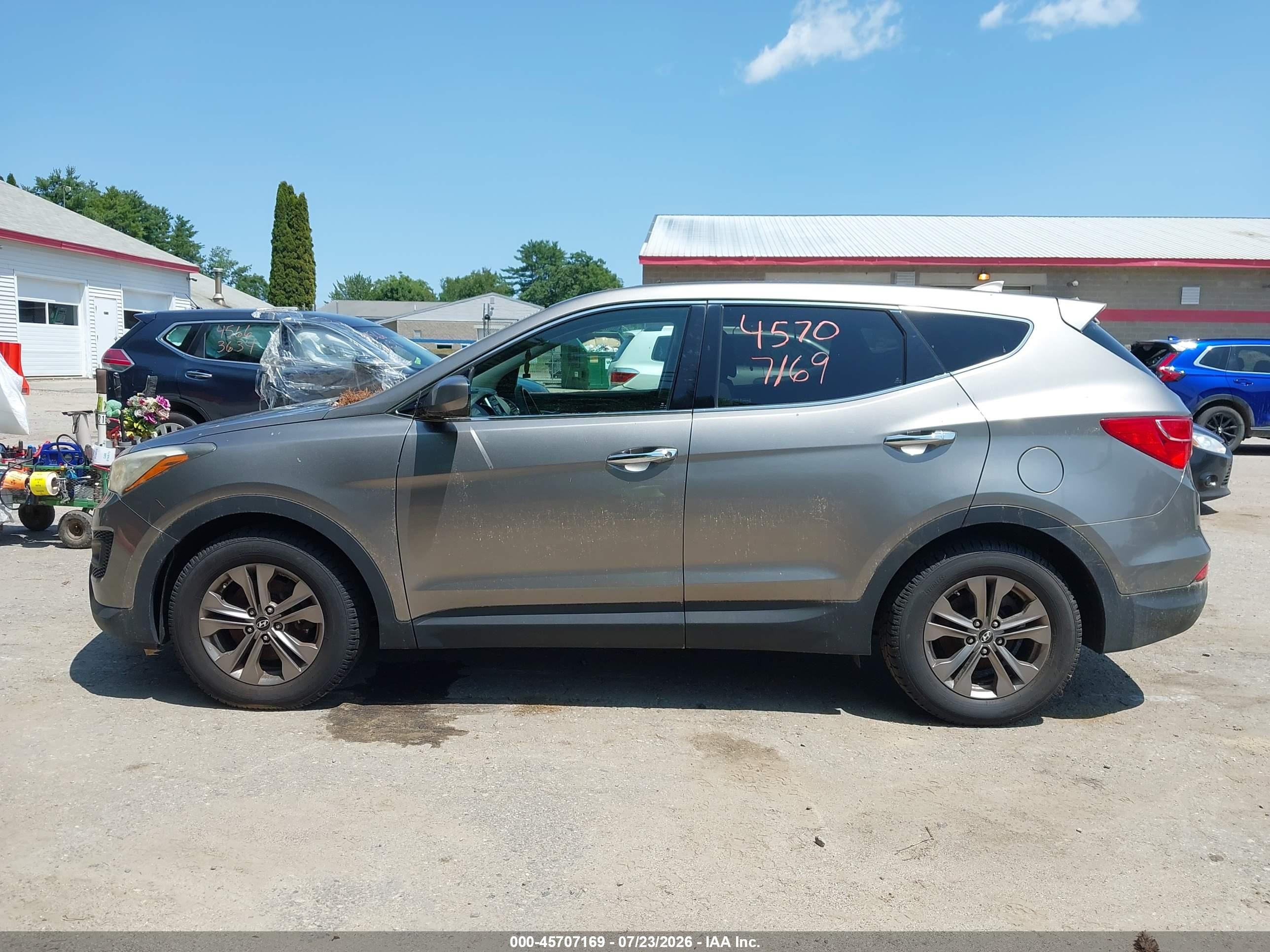 2013 Hyundai Santa Fe Sport Gray vin: 5XYZTDLB7DG008700