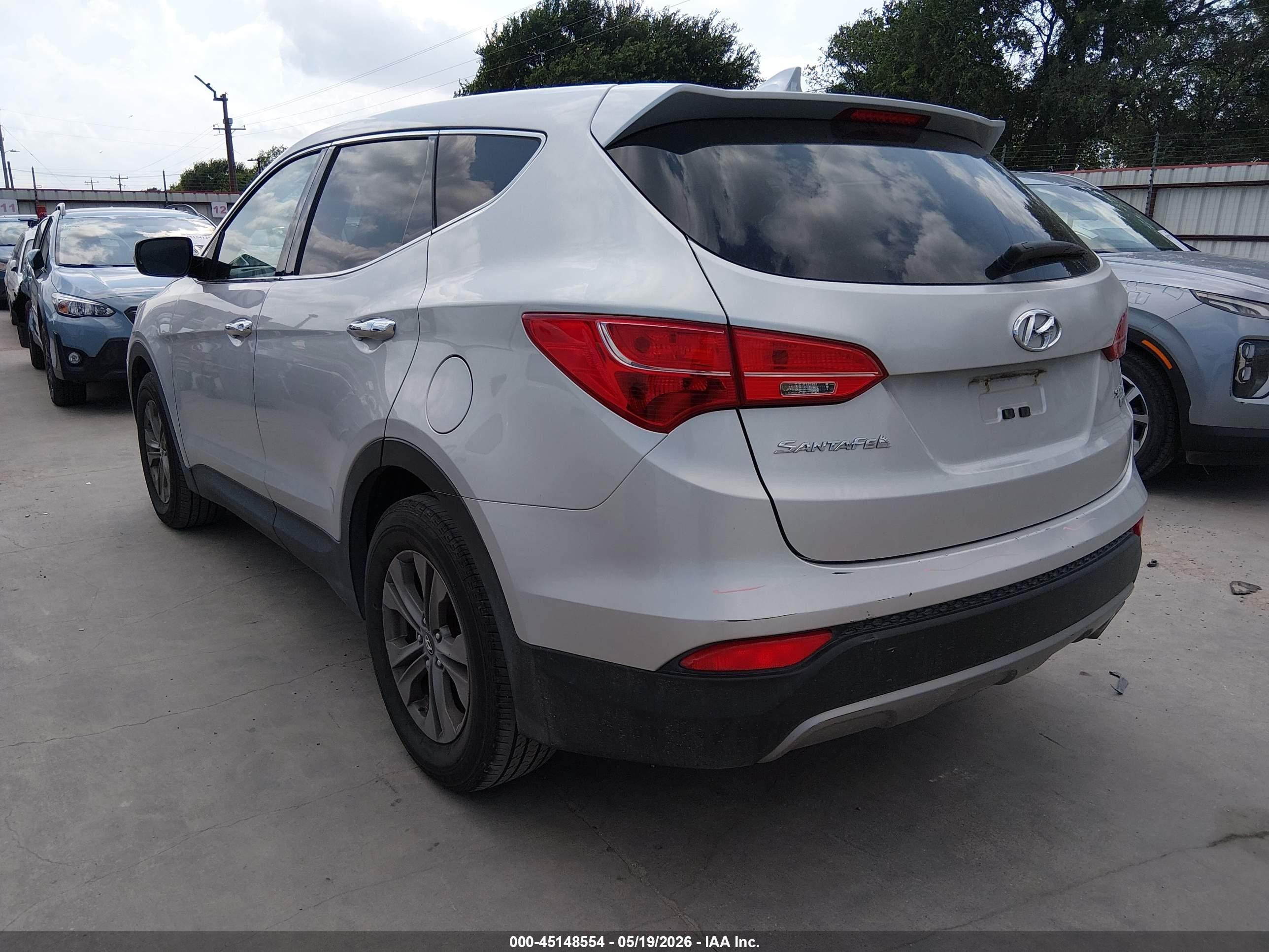 2014 Hyundai Santa Fe Sport 2.4l Silver vin: 5XYZTDLB7EG141832