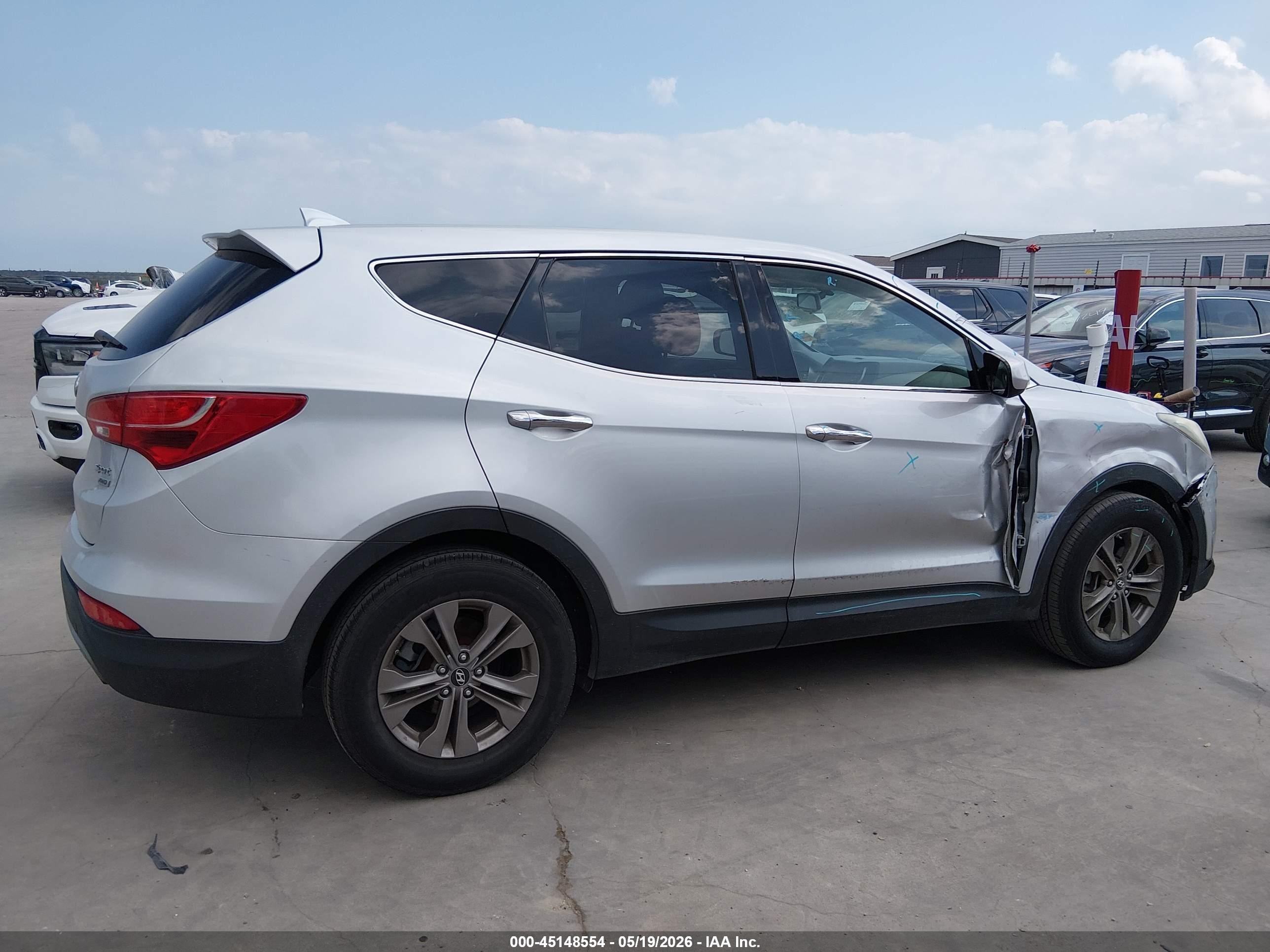 2014 Hyundai Santa Fe Sport 2.4l Silver vin: 5XYZTDLB7EG141832