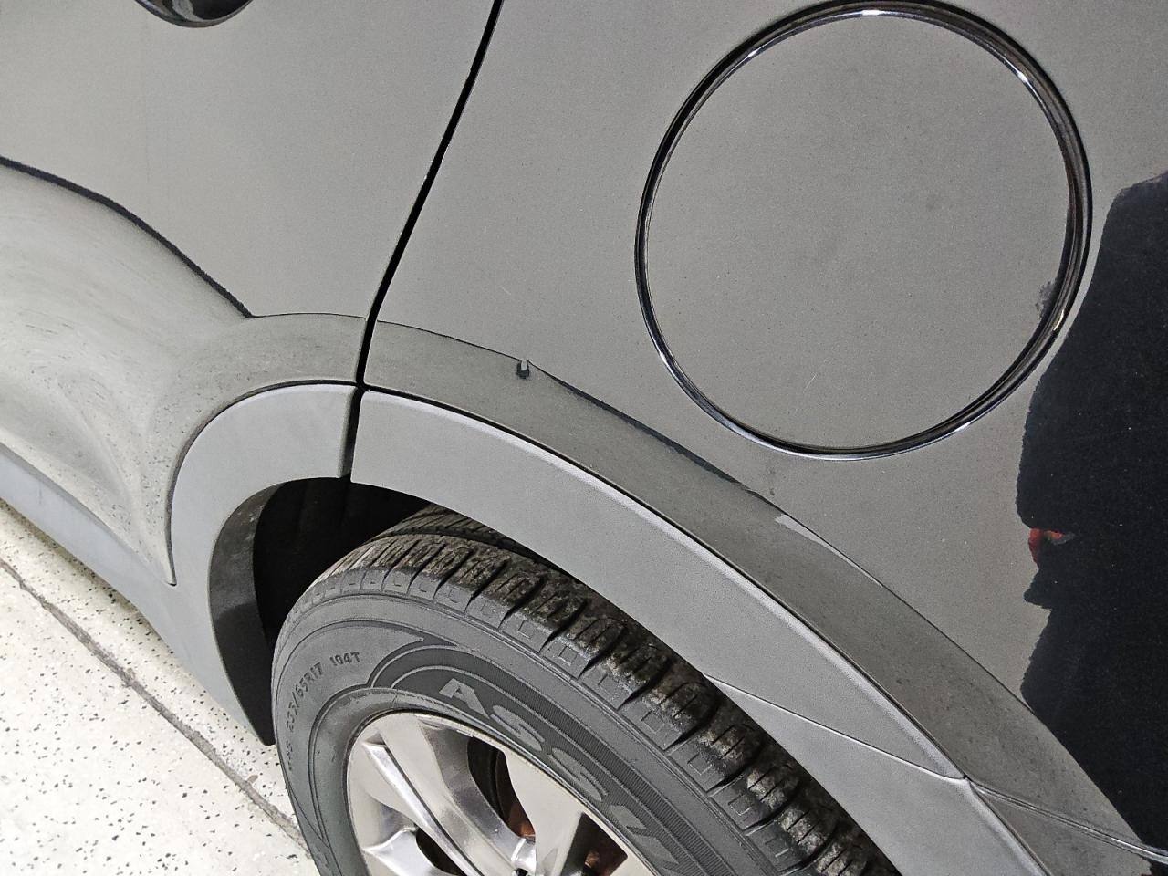 2015 Hyundai Santa Fe Sport 2.4l Black vin: 5XYZTDLB7FG246615 Damage: Left Qtr Panel, Dent(S) W/No Paint Dmg, 1 To 2 Inches