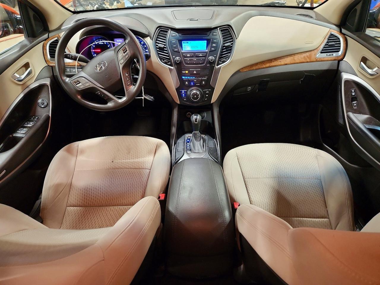 2015 Hyundai Santa Fe Sport 2.4l Orange vin: 5XYZTDLB7FG301645