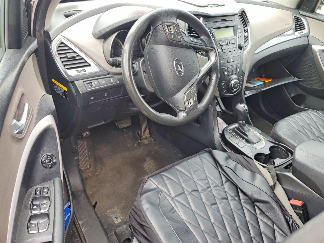 2015 Hyundai Santa Fe Sport 2.4l Черный vin: 5XYZTDLB7FG302083