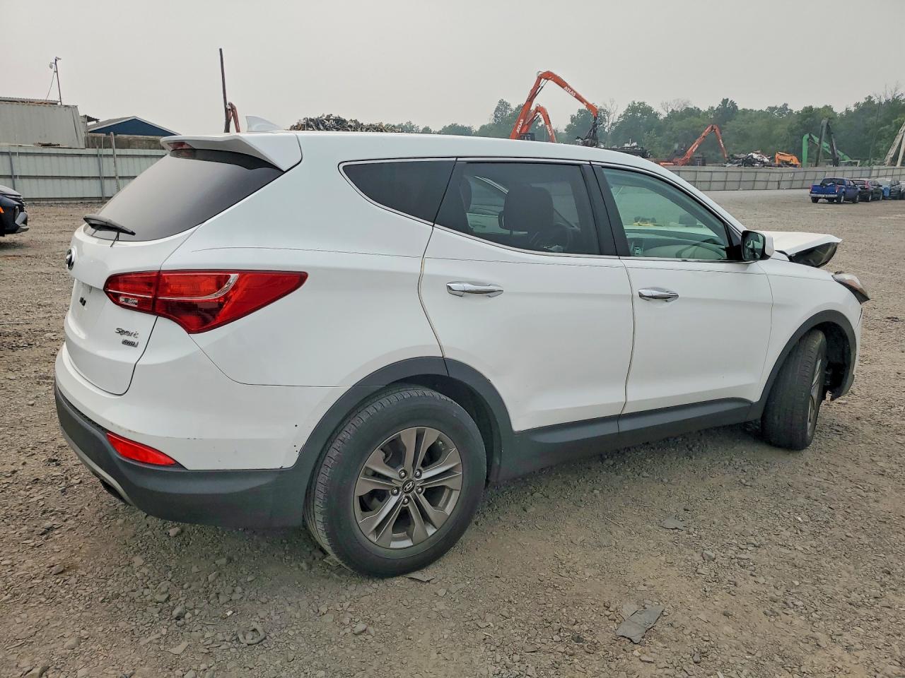 2013 Hyundai Santa Fe Sport 2.4l White vin: 5XYZTDLB8DG086564