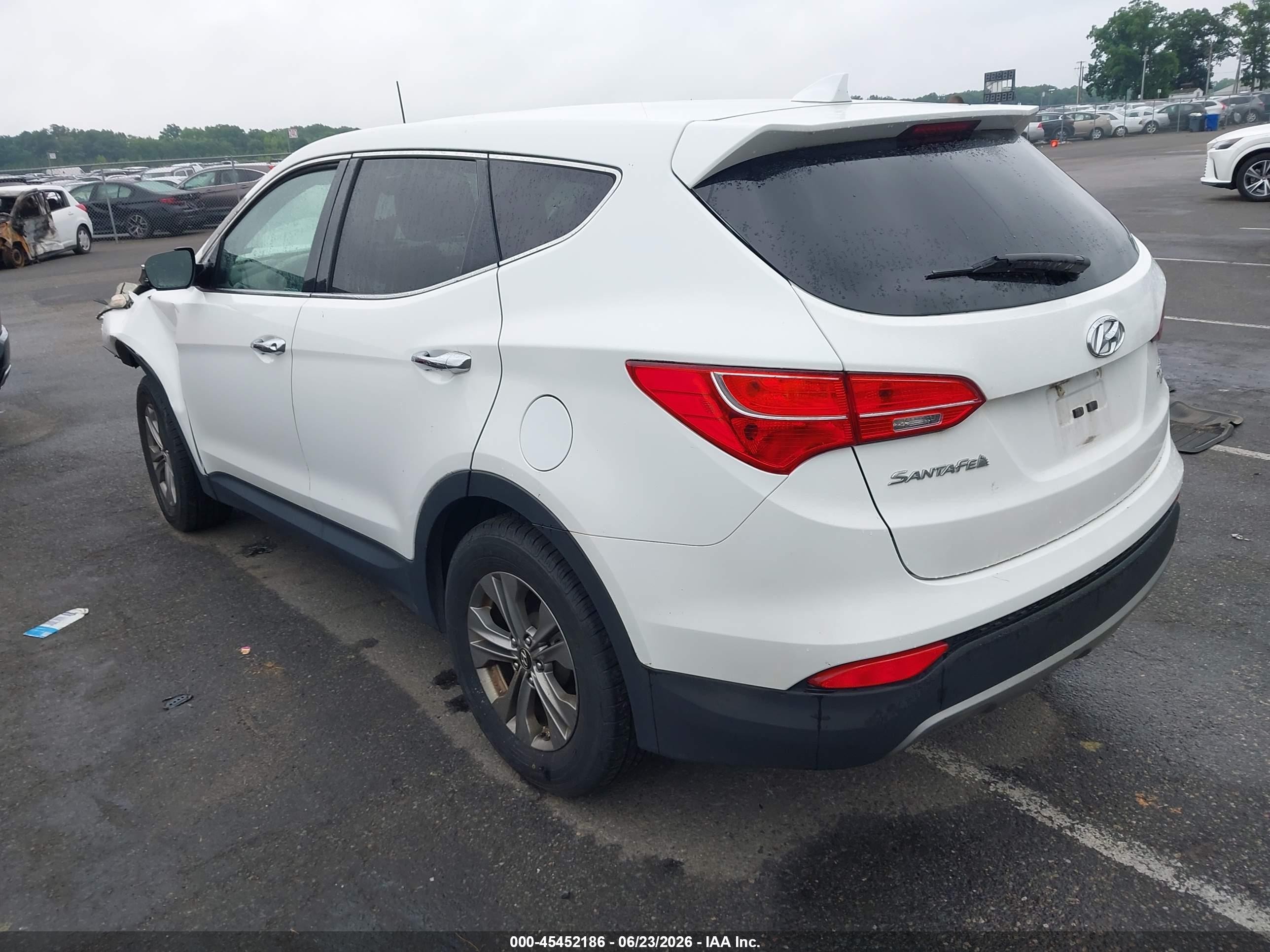 2014 Hyundai Santa Fe Sport 2.4l White vin: 5XYZTDLB9EG146921