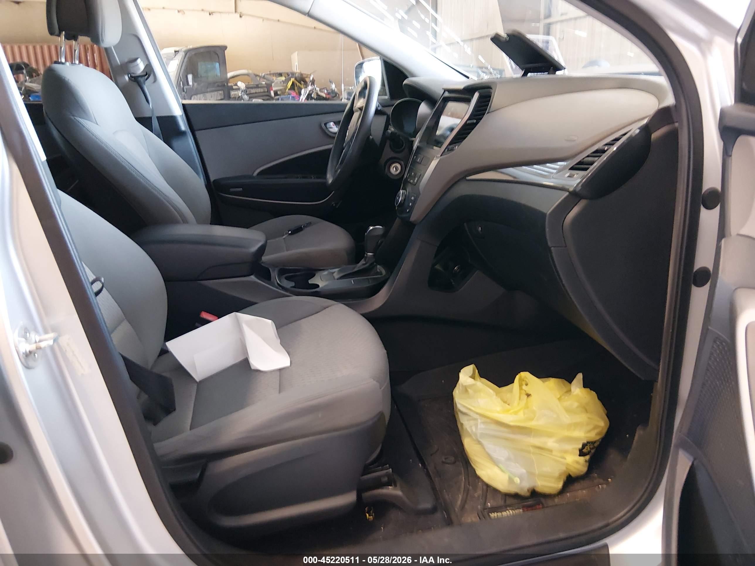 2015 Hyundai Santa Fe Sport 2.4l Серебряный vin: 5XYZTDLB9FG294875