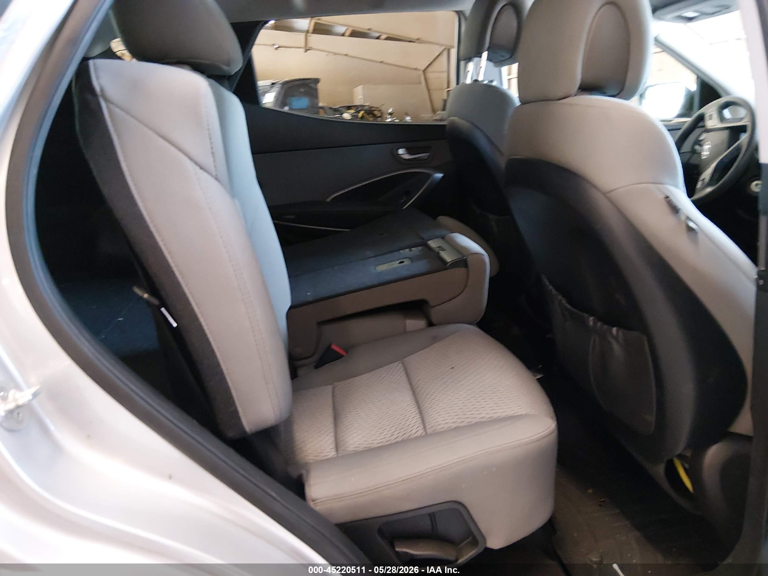 2015 Hyundai Santa Fe Sport 2.4l Серебряный vin: 5XYZTDLB9FG294875