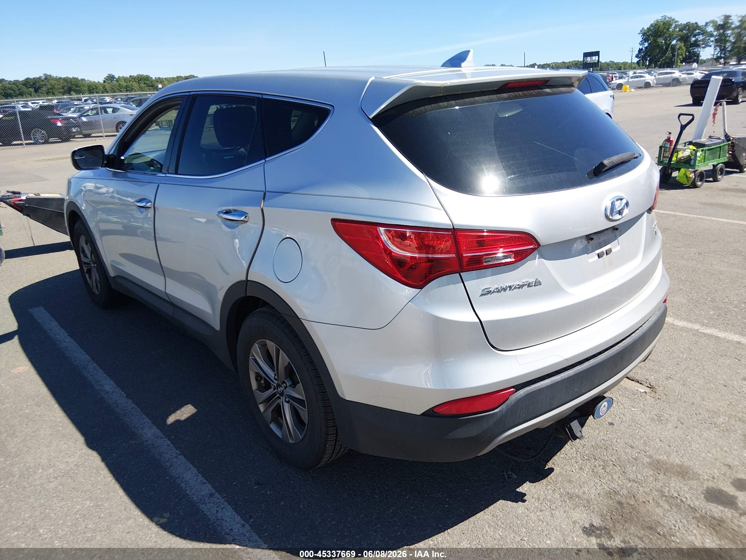 2016 Hyundai Santa Fe Sport 2.4l Silver vin: 5XYZTDLB9GG346765