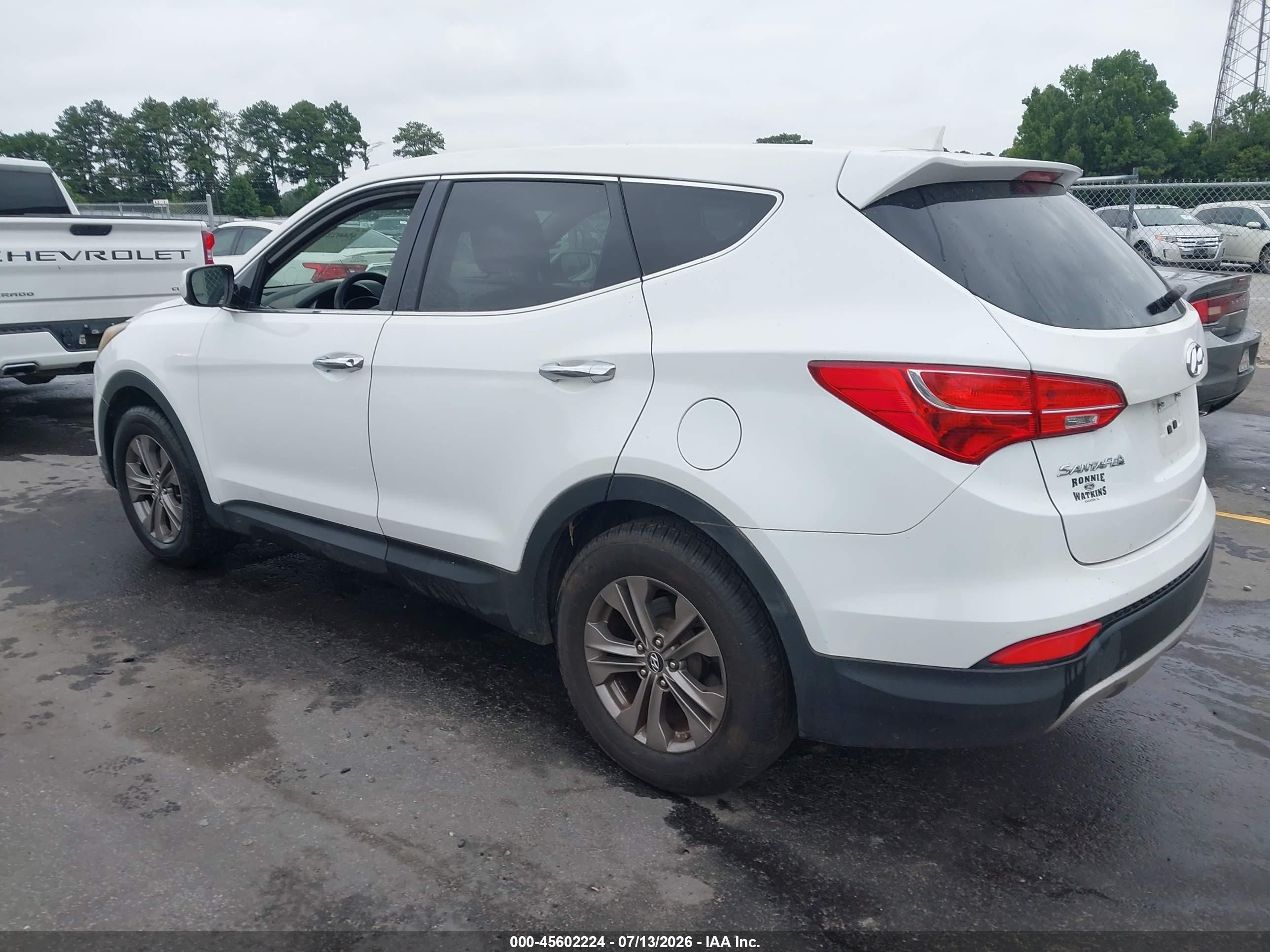 2013 Hyundai Santa Fe Sport White vin: 5XYZTDLBXDG085805
