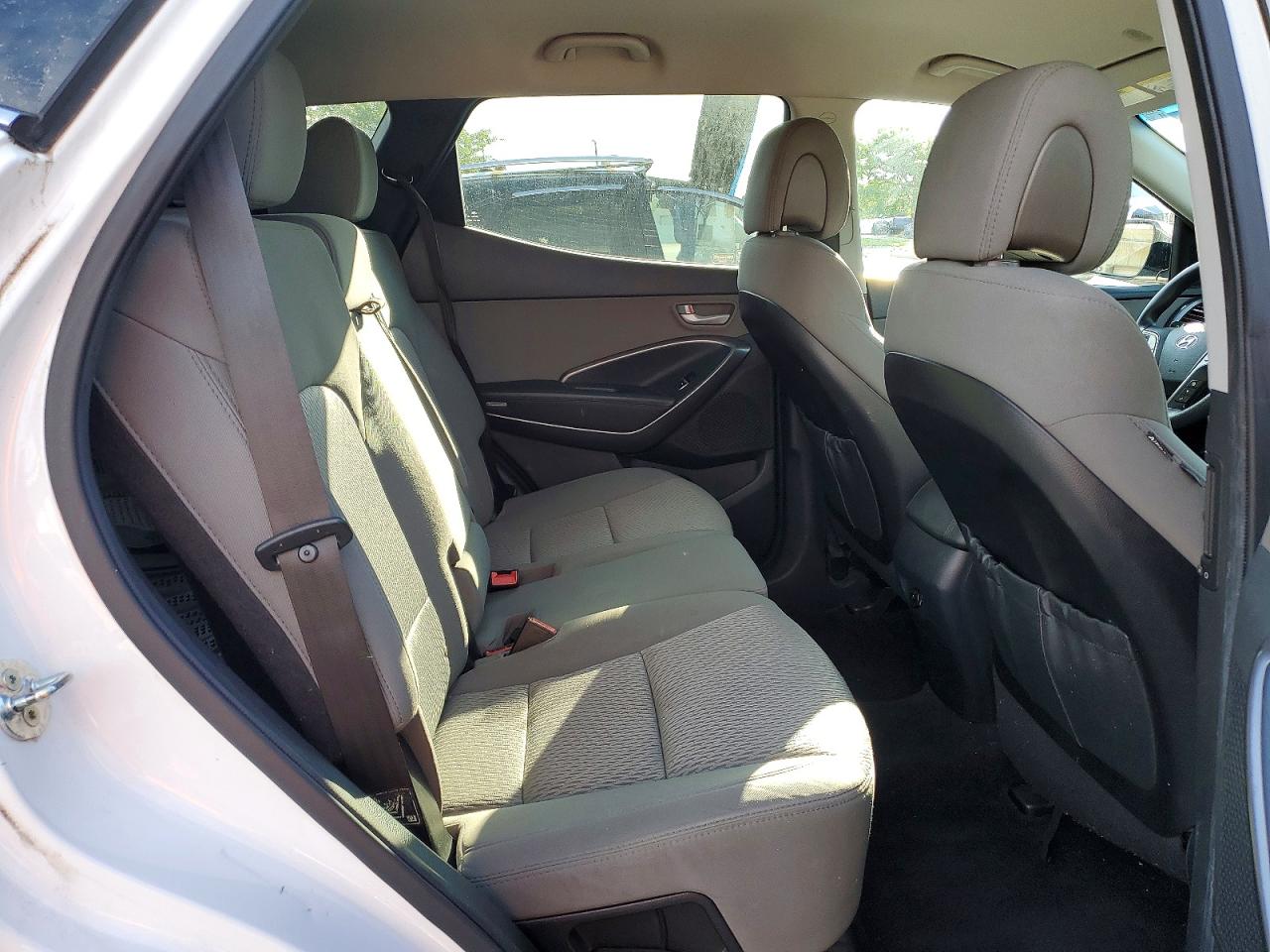2014 Hyundai Santa Fe Sport 2.4l White vin: 5XYZTDLBXEG194265