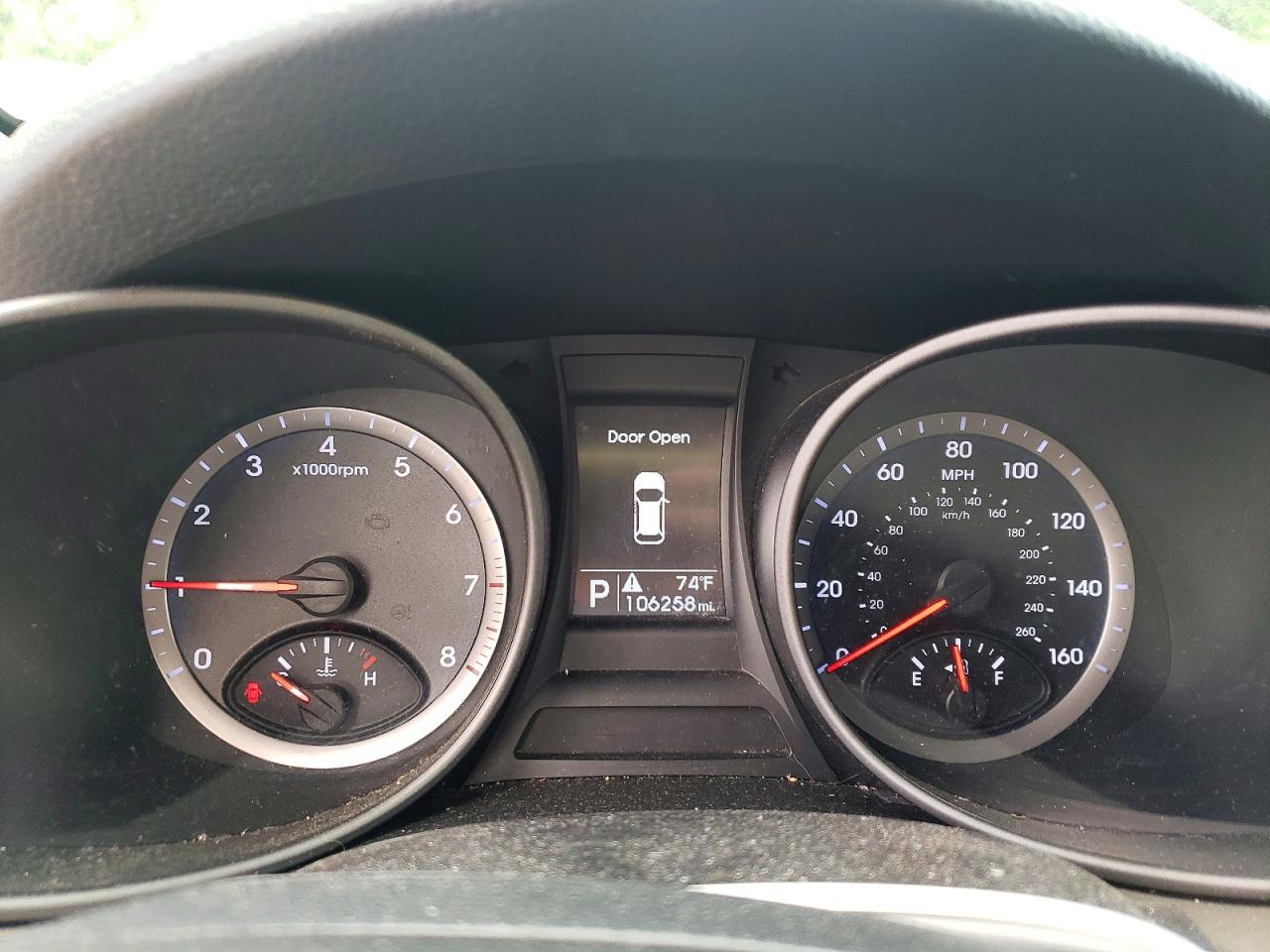 2015 Hyundai Santa Fe Sport 2.4l White vin: 5XYZTDLBXFG257706