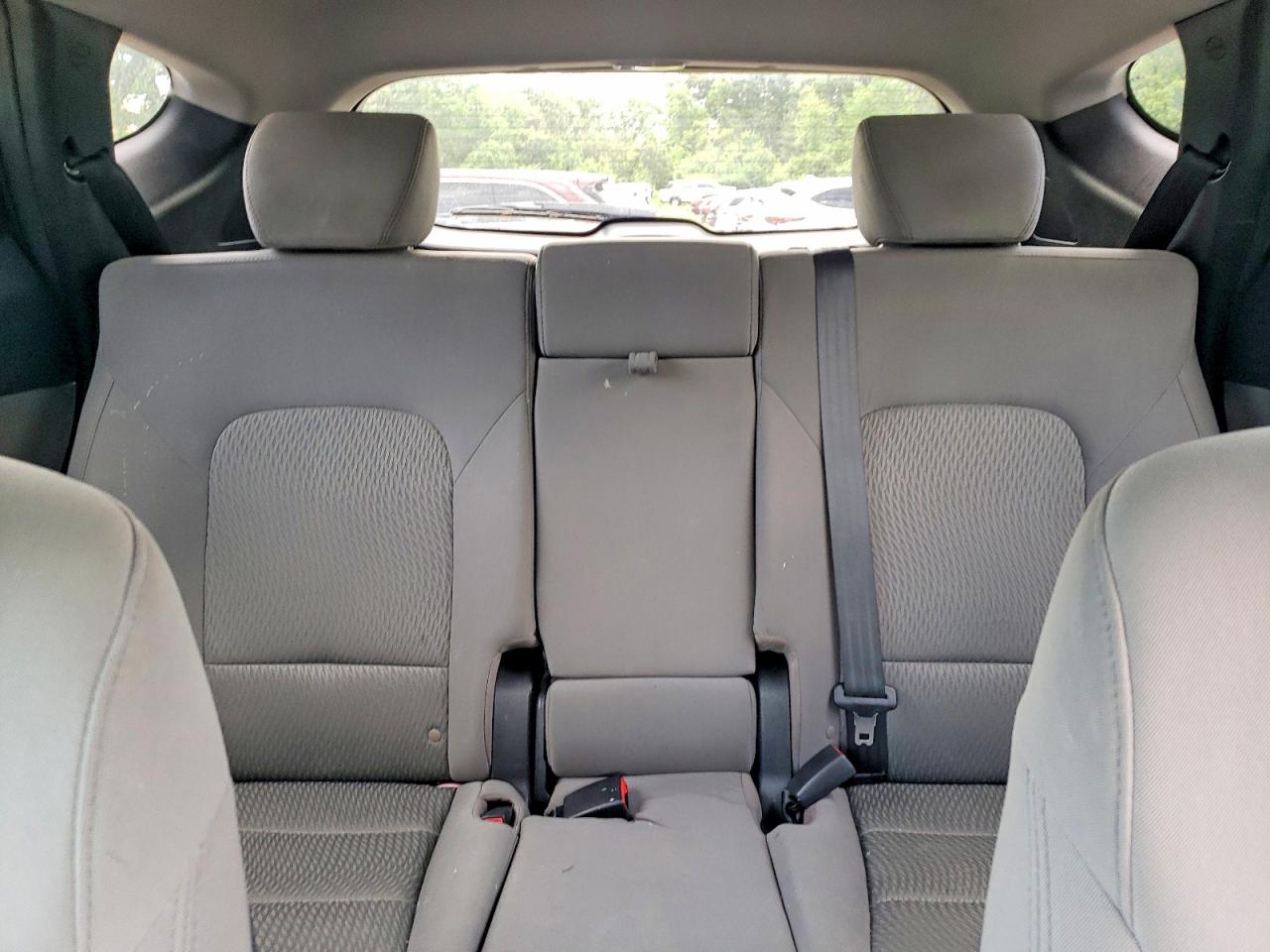 2015 Hyundai Santa Fe Sport 2.4l White vin: 5XYZTDLBXFG257706