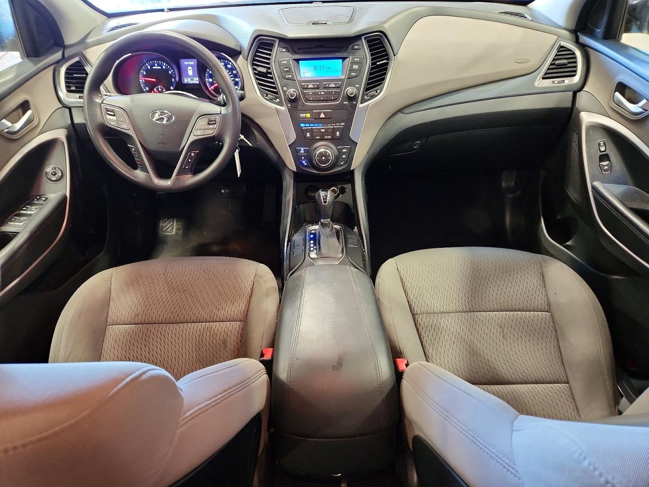 2015 Hyundai Santa Fe Sport 2.4l Silver vin: 5XYZTDLBXFG302630