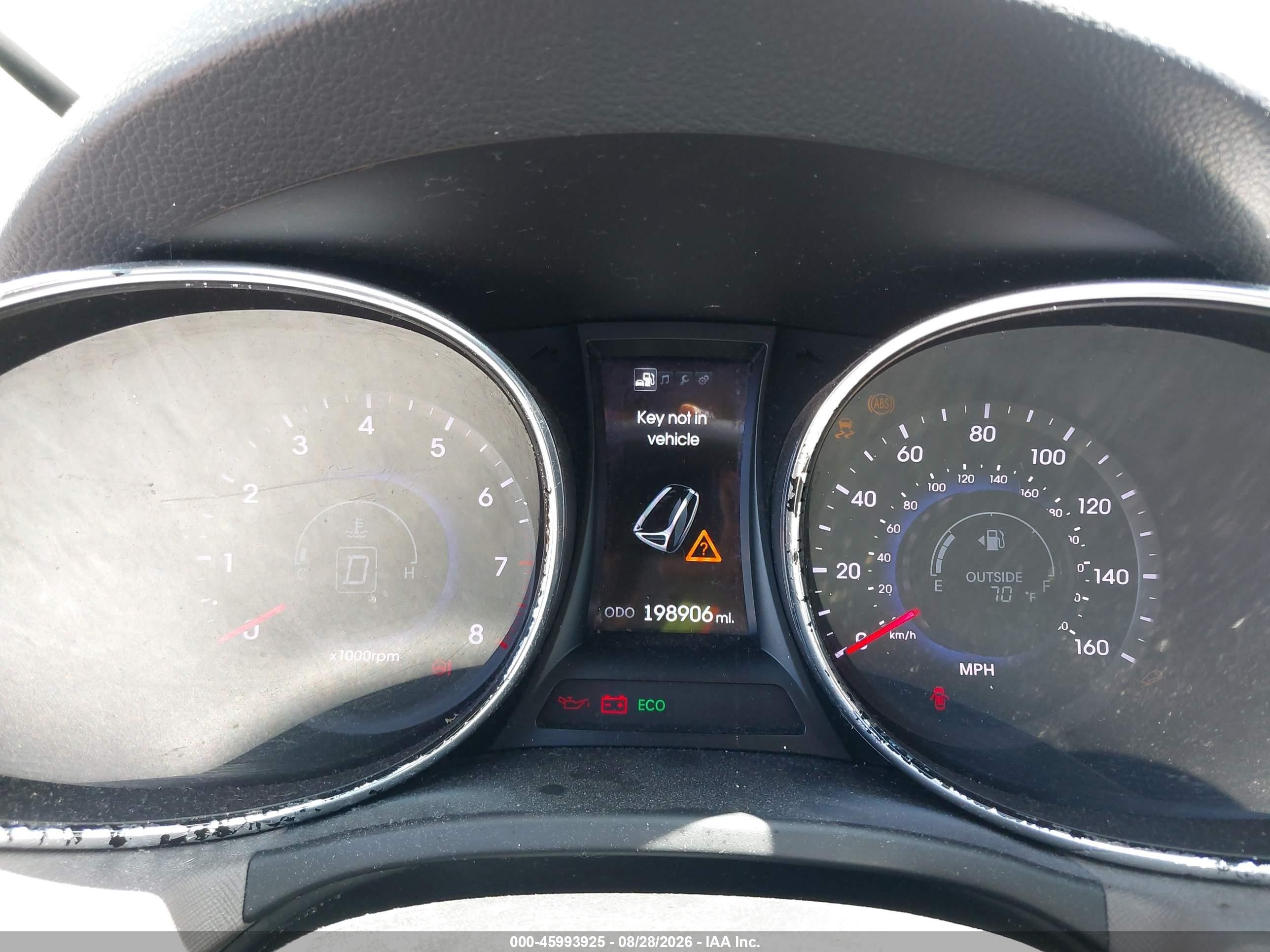 2013 Hyundai Santa Fe Sport 2.0t Серебряный vin: 5XYZU3LA0DG010982