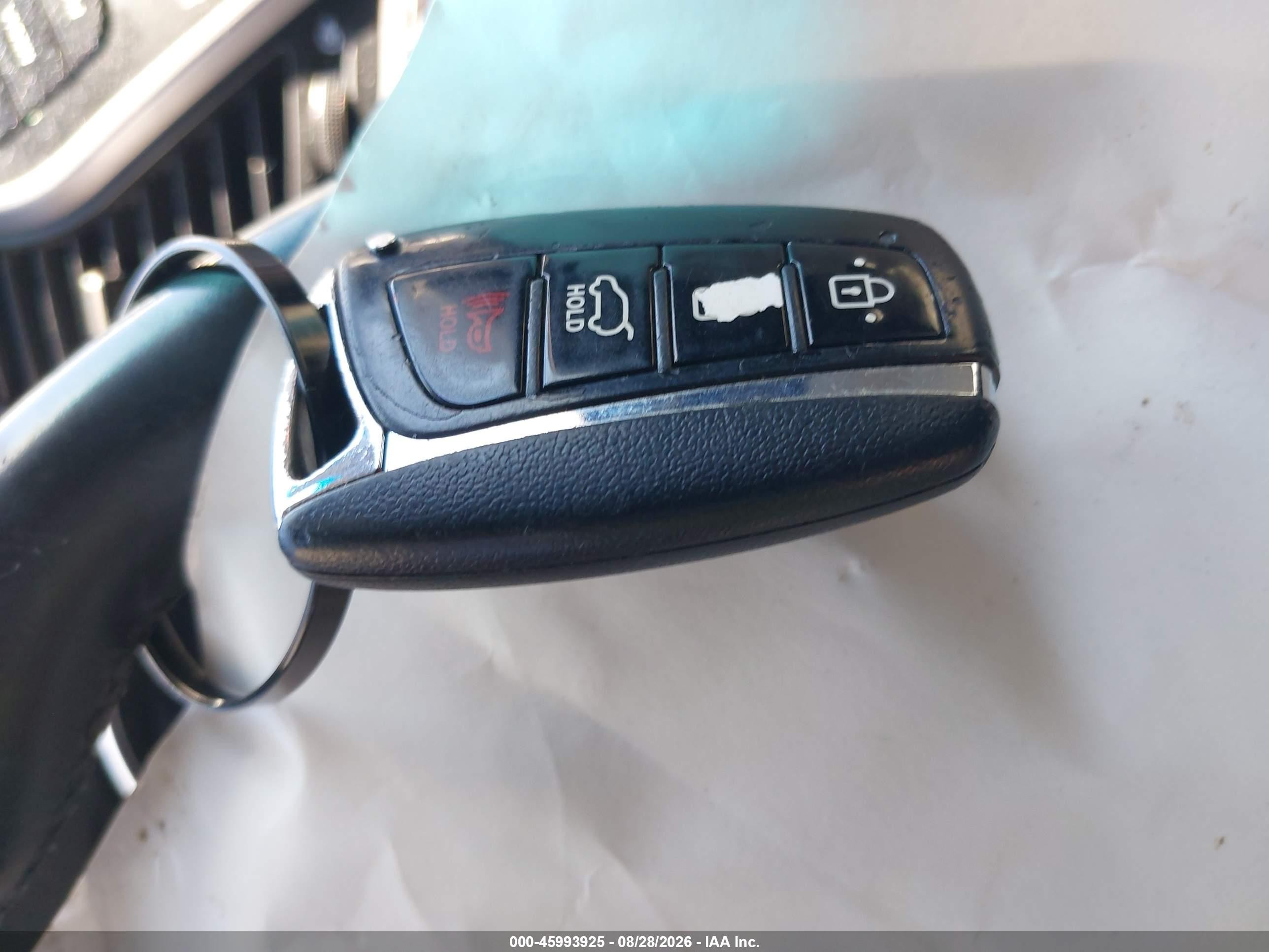 2013 Hyundai Santa Fe Sport 2.0t Серебряный vin: 5XYZU3LA0DG010982