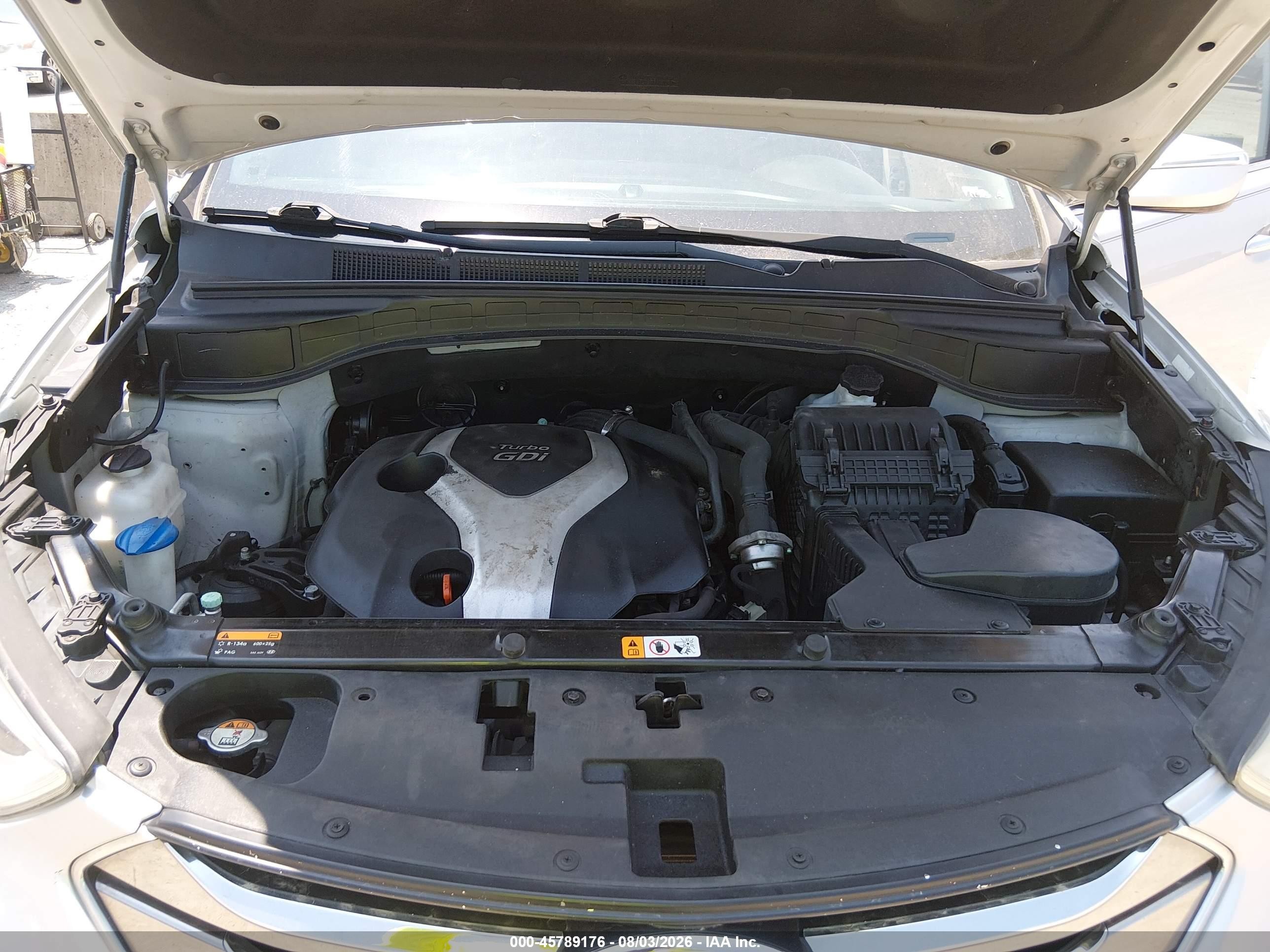 2013 Hyundai Santa Fe Sport 2.0t Silver vin: 5XYZU3LA0DG073192