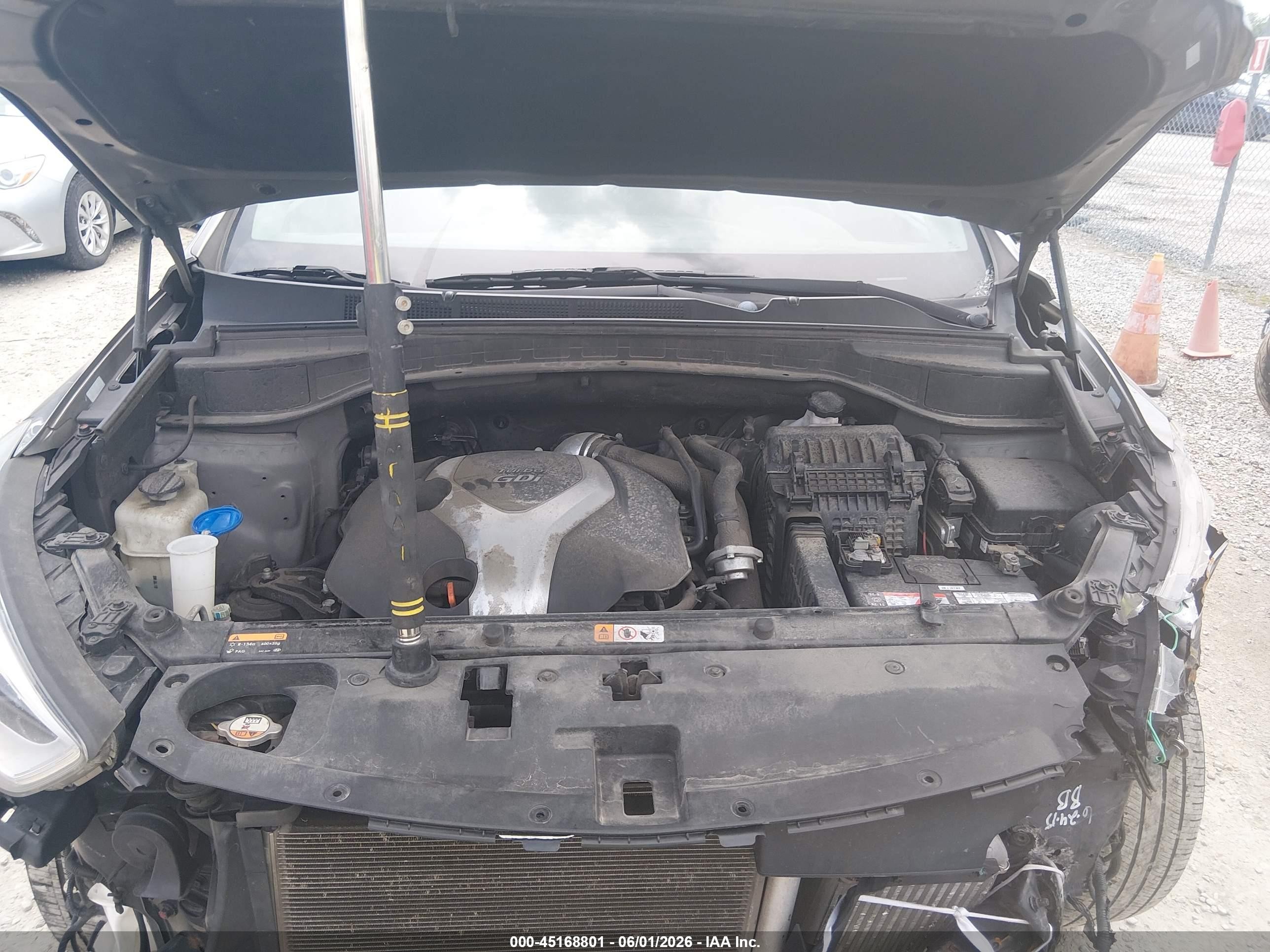 2013 Hyundai Santa Fe Sport 2.0t Gray vin: 5XYZU3LA0DG105008