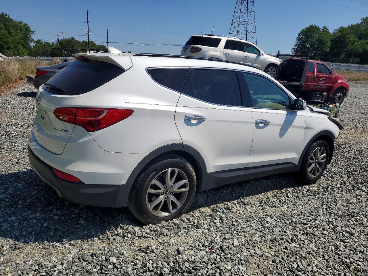 2014 Hyundai Santa Fe Sport 2.0t White vin: 5XYZU3LA0EG130590
