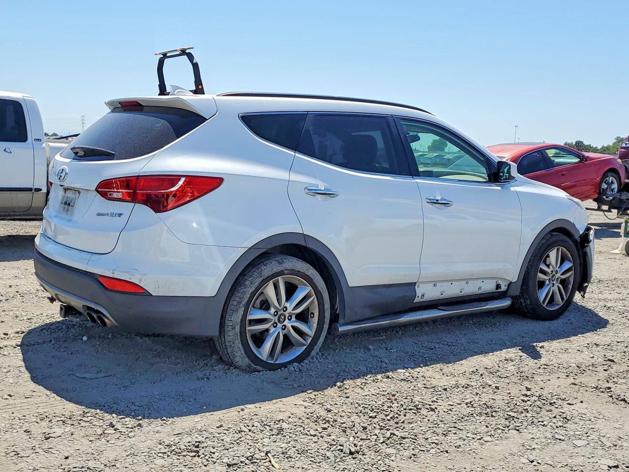 2014 Hyundai Santa Fe Sport 2.0t Белый vin: 5XYZU3LA0EG161113