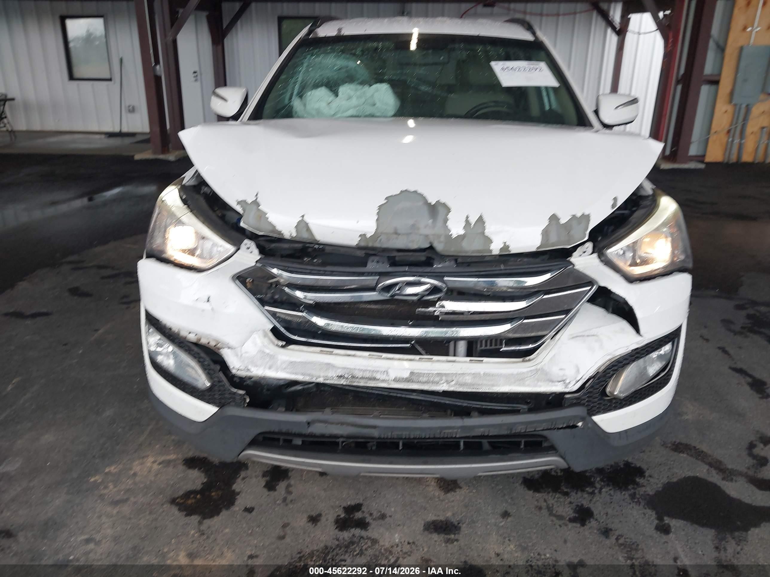 2014 Hyundai Santa Fe Sport 2.0l Turbo White vin: 5XYZU3LA0EG189963