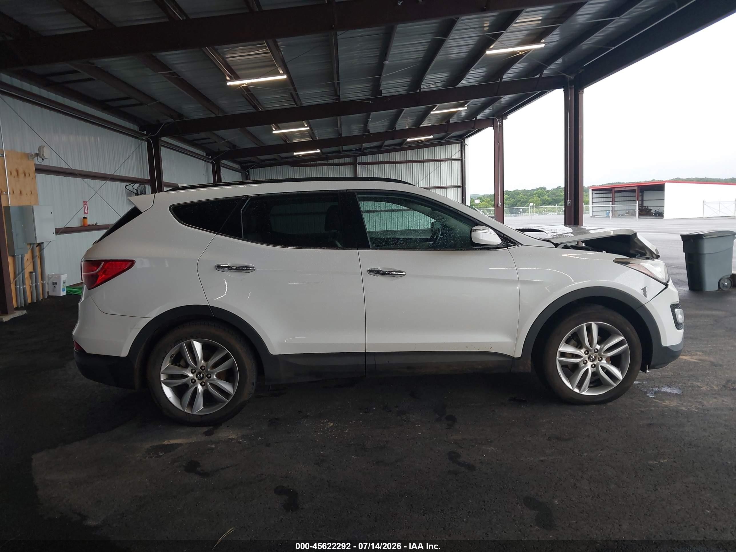 2014 Hyundai Santa Fe Sport 2.0l Turbo White vin: 5XYZU3LA0EG189963