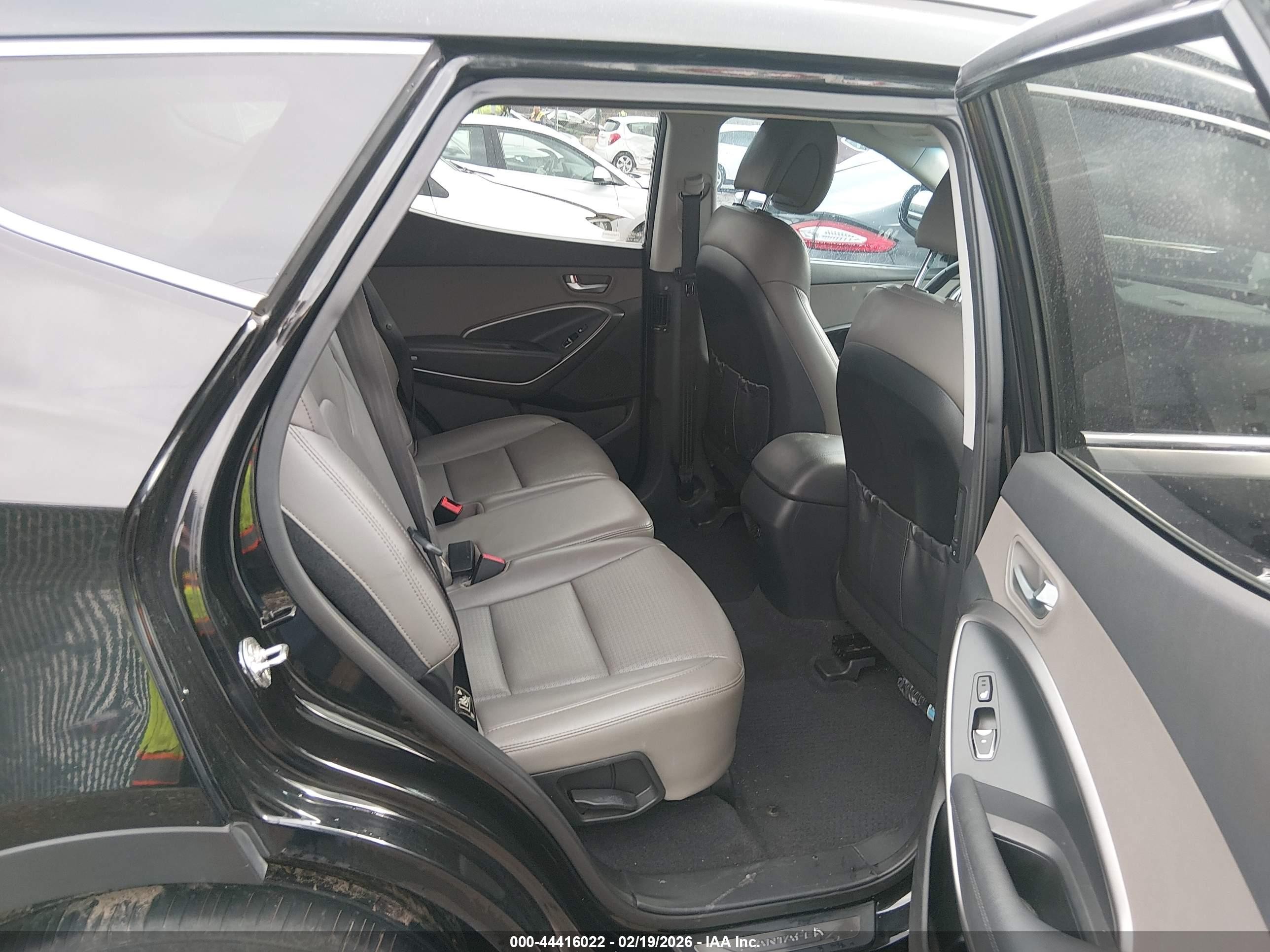 2013 Hyundai Santa Fe Sport 2.0t Black vin: 5XYZU3LA1DG079194