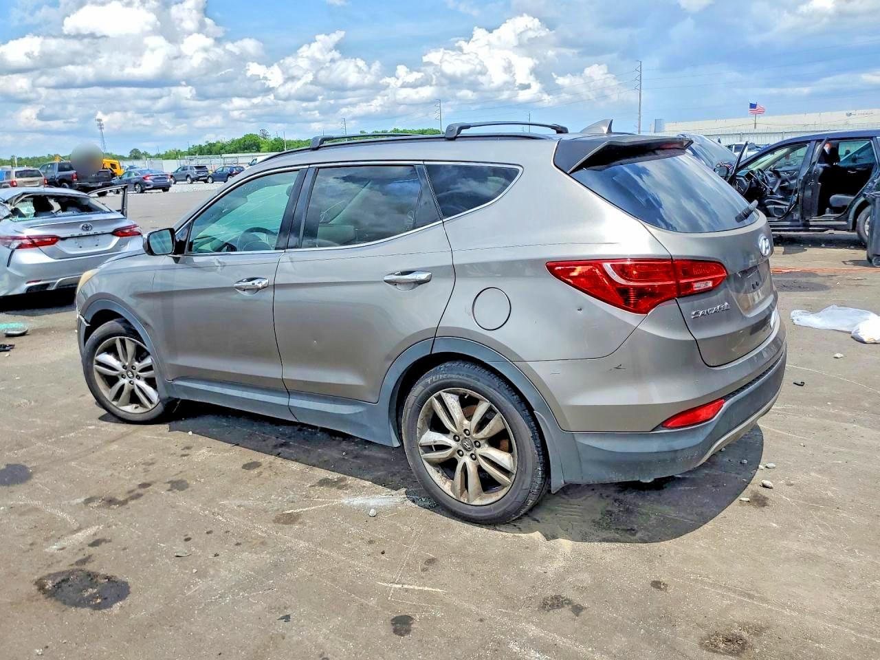 2013 Hyundai Santa Fe Sport 2.0t Gray vin: 5XYZU3LA1DG110136