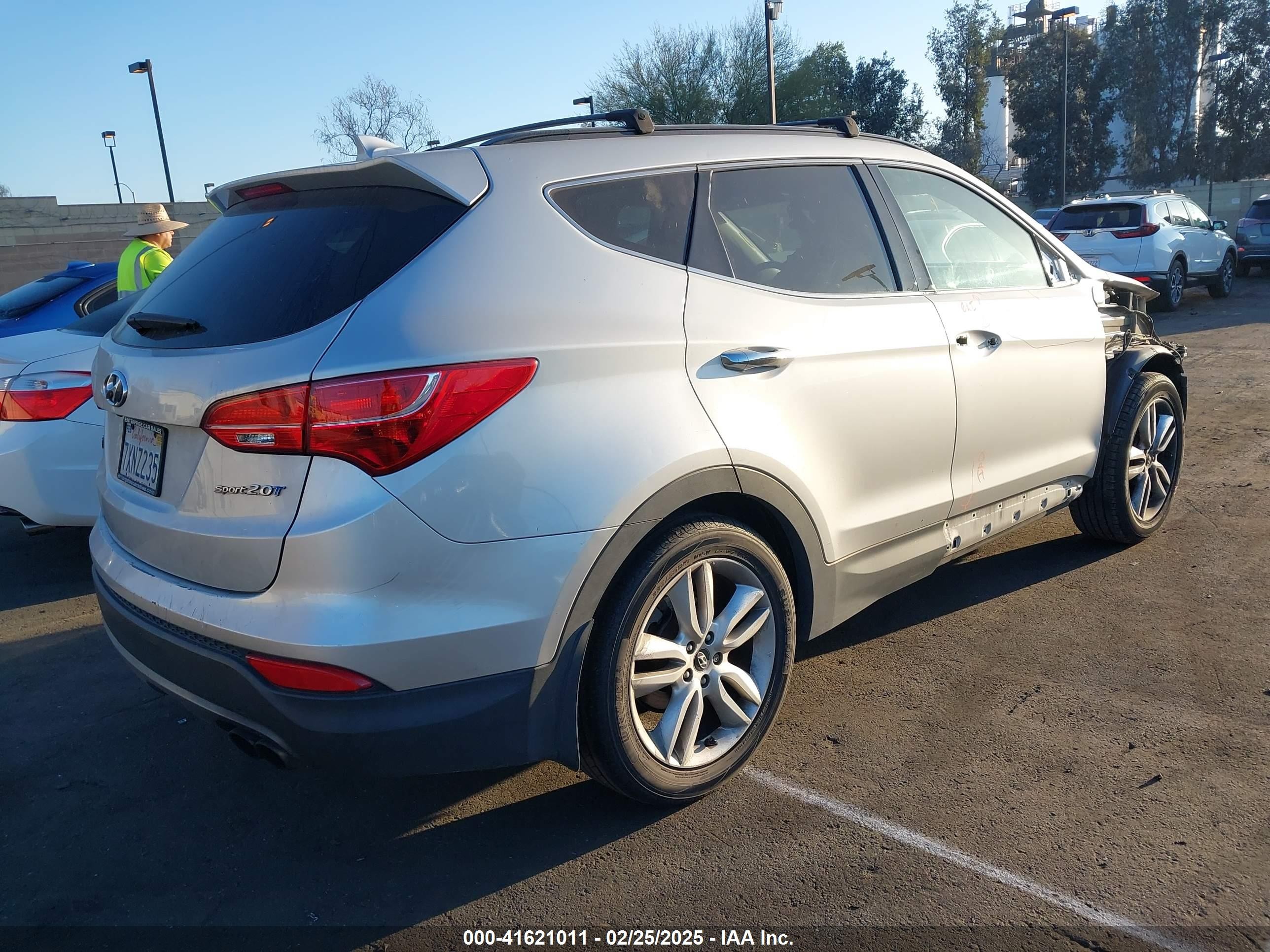 2014 Hyundai Santa Fe Sport 2.0l Turbo Silver vin: 5XYZU3LA1EG157068